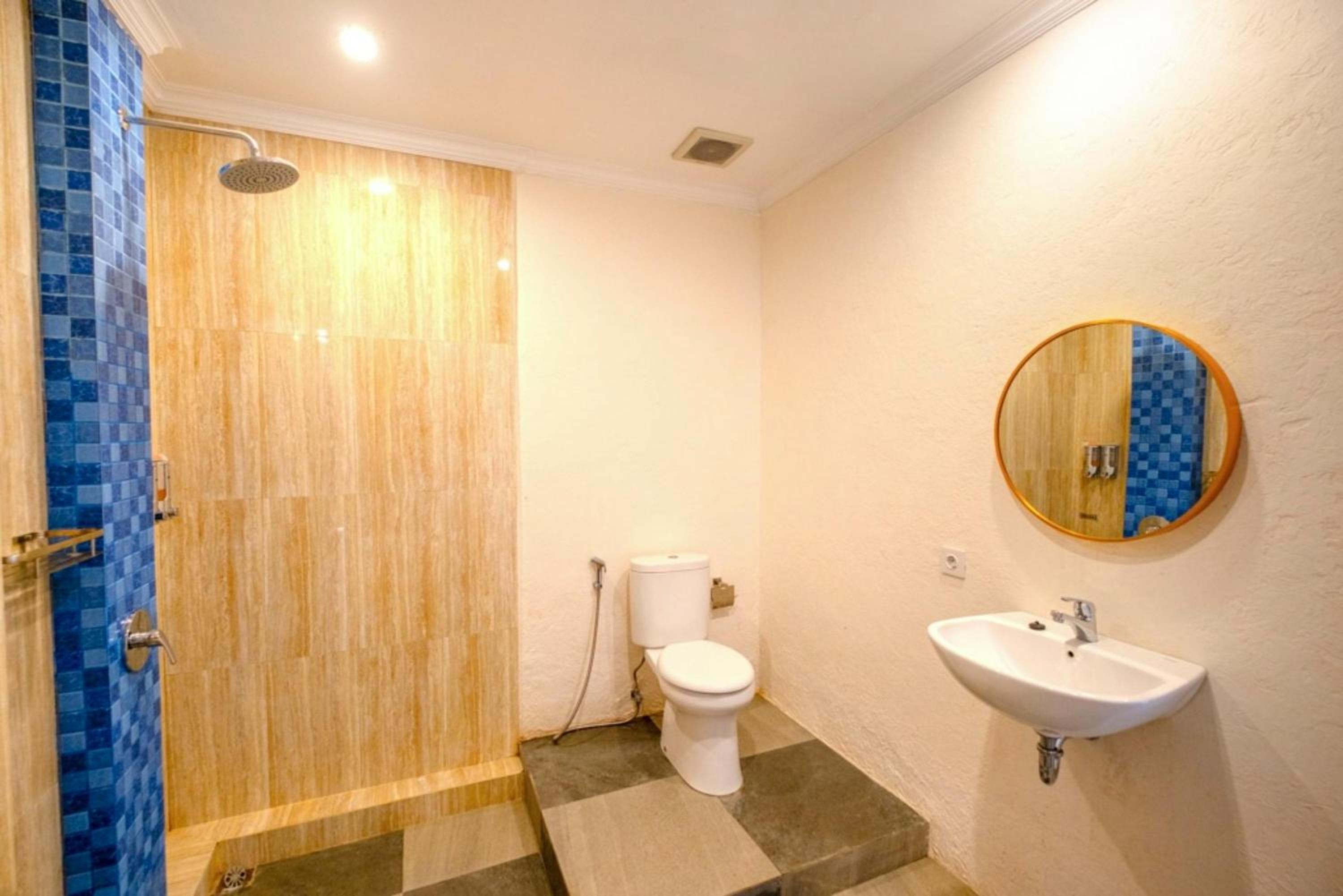 Anny Guest House 2 by ecommerceloka