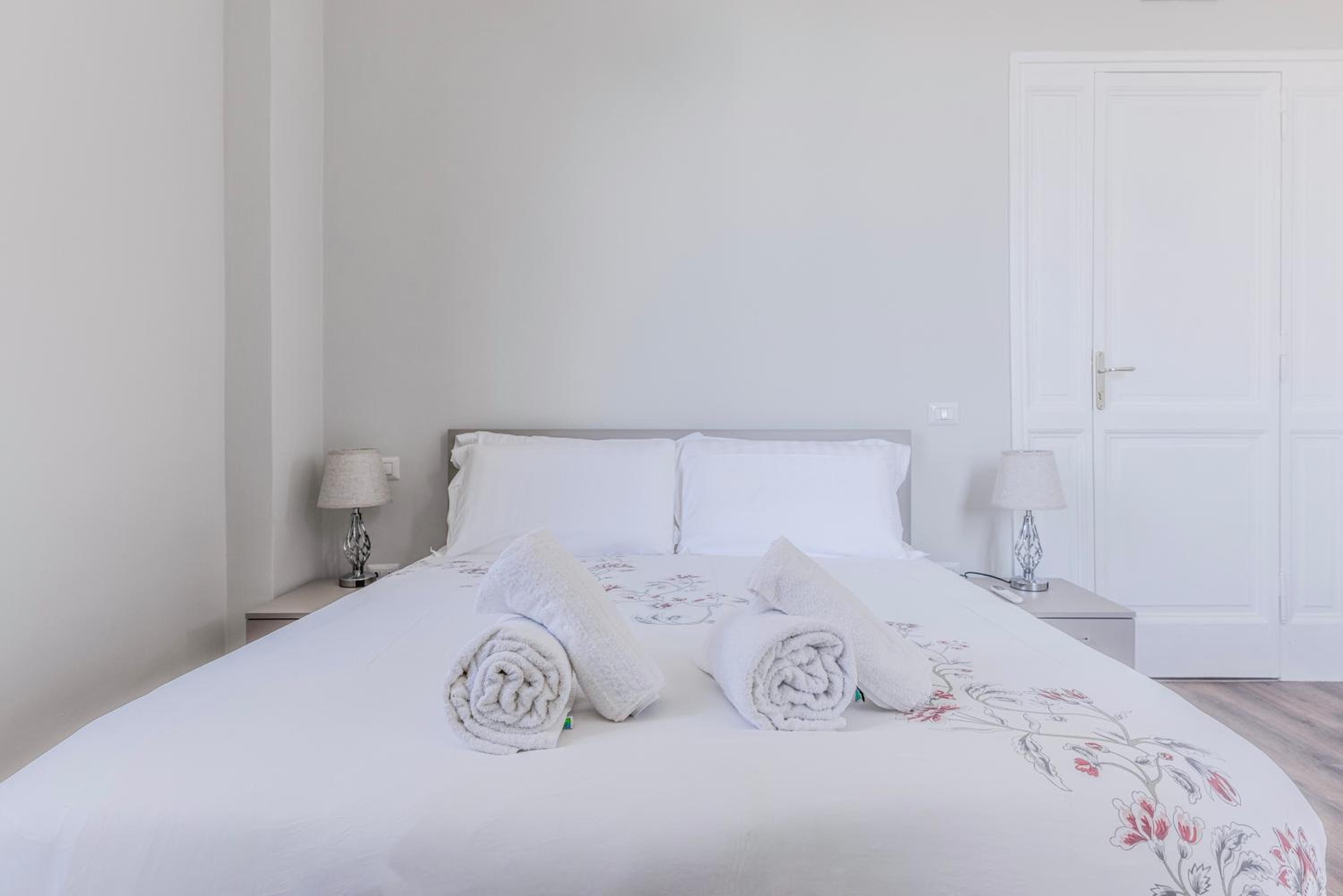 Vatican Pertusa Luxury Suites by Quinto Piano