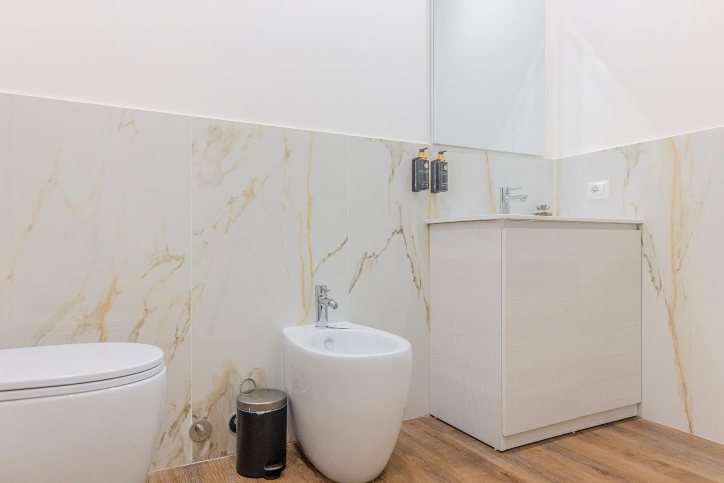 Vatican Pertusa Luxury Suites by Quinto Piano