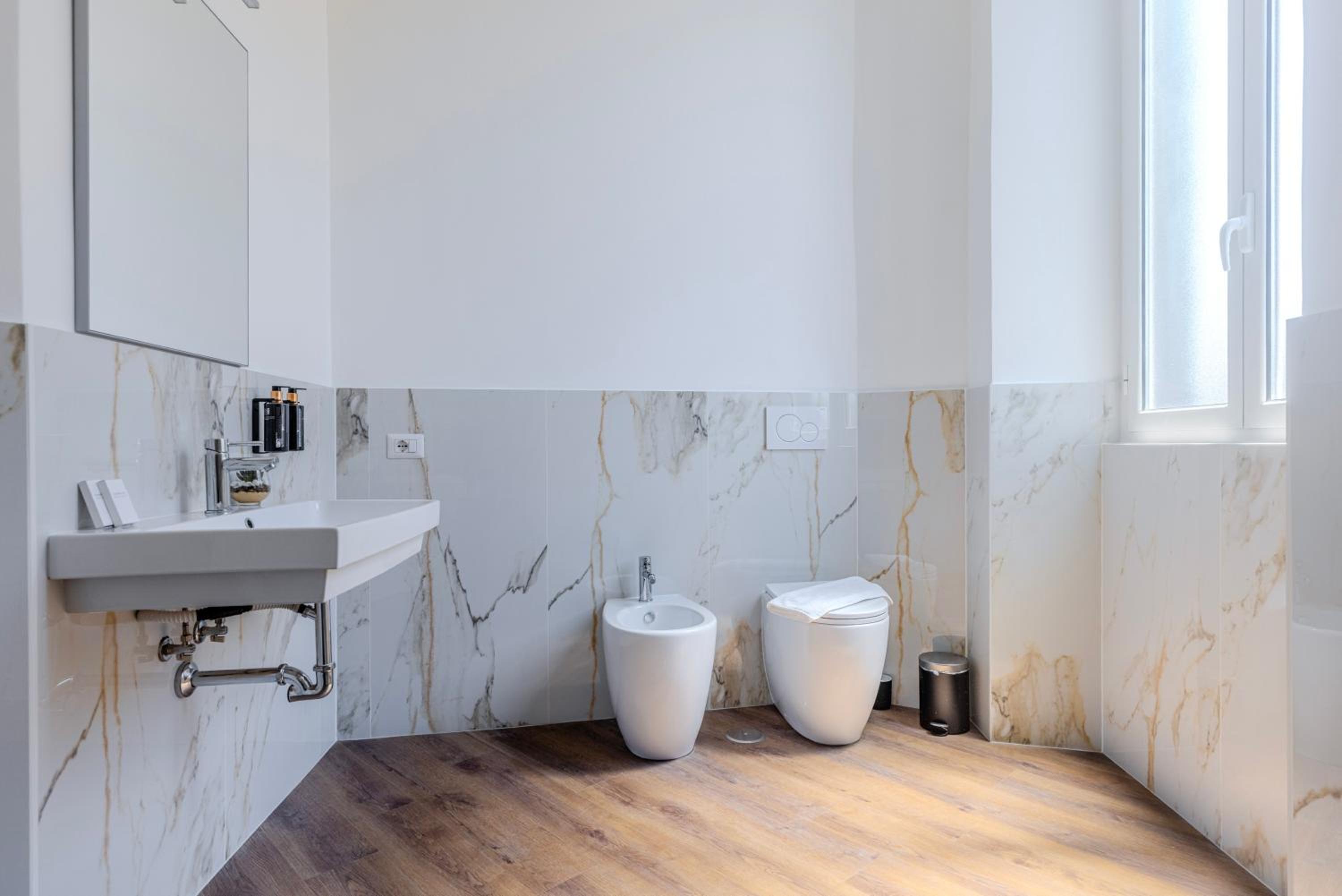 Vatican Pertusa Luxury Suites by Quinto Piano