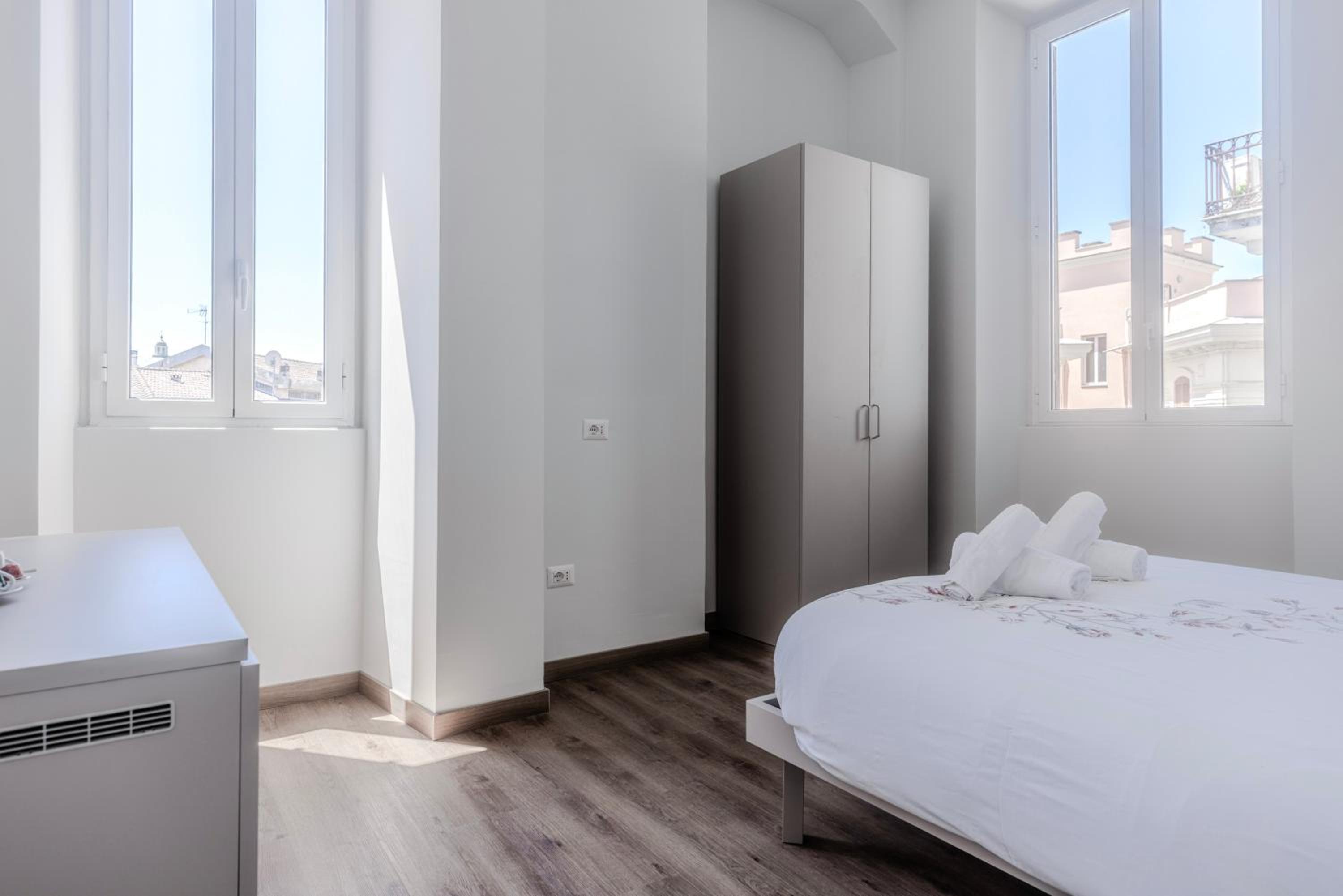 Vatican Pertusa Luxury Suites by Quinto Piano