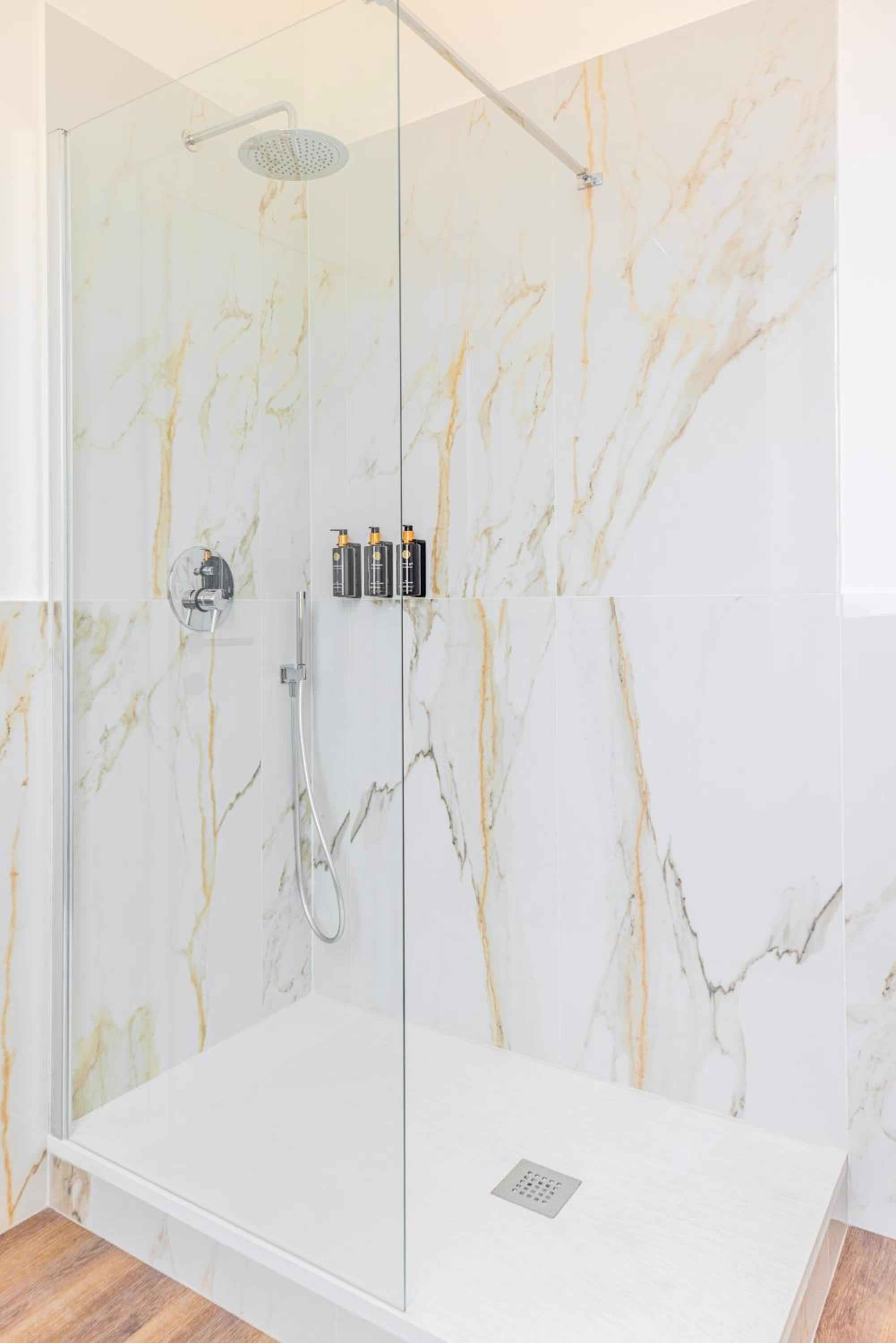 Vatican Pertusa Luxury Suites by Quinto Piano