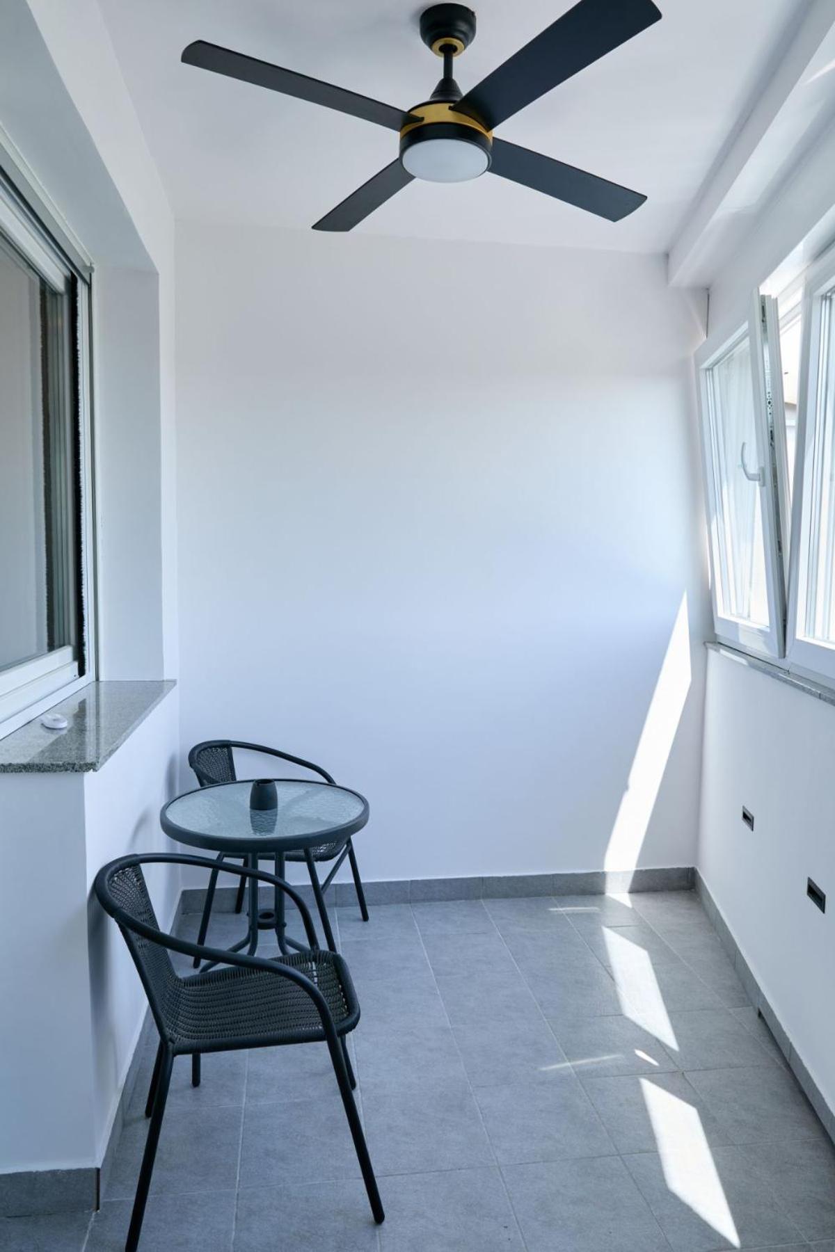 OSIJEK SPACE CENTAR - Self Check in, Free Private Parking