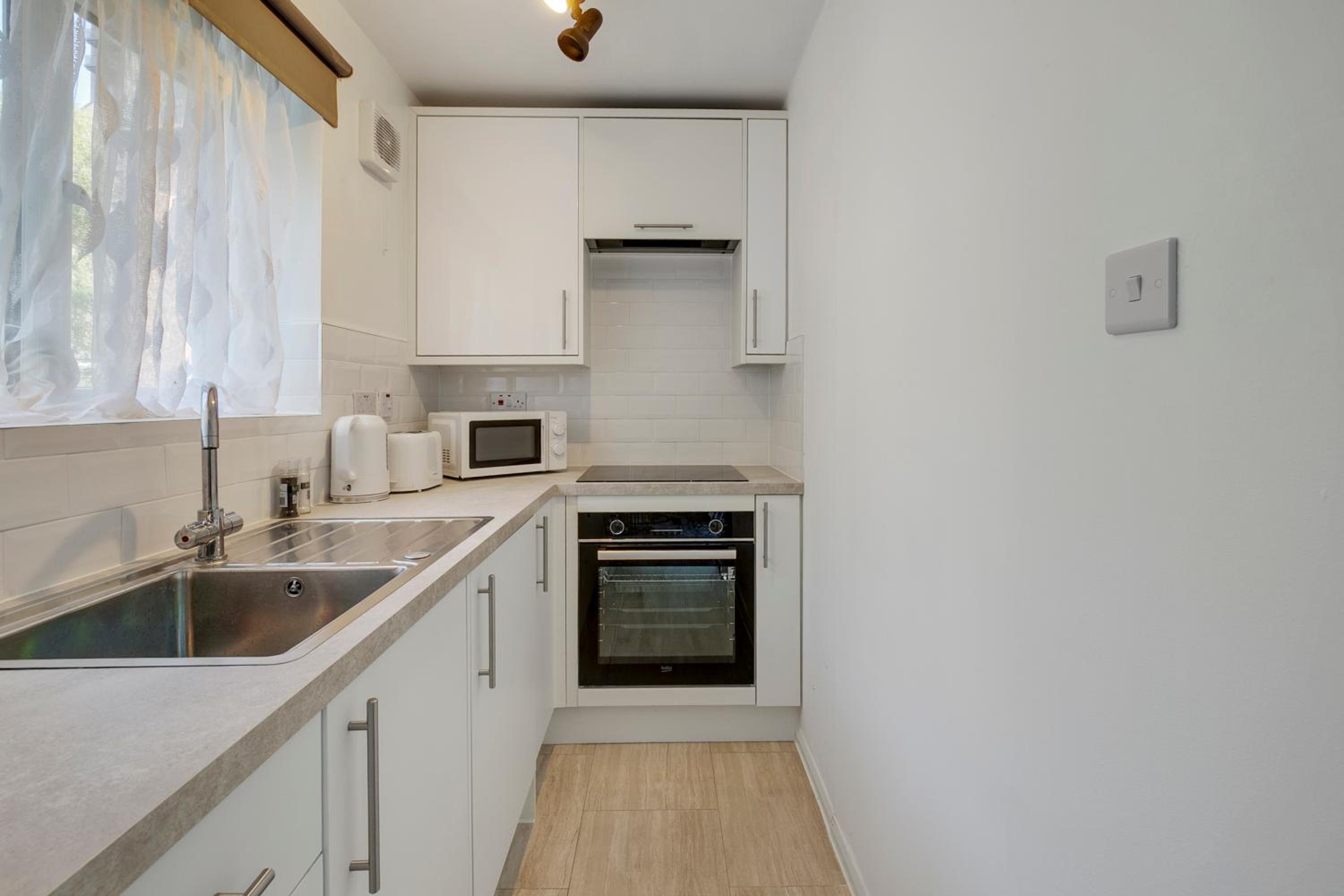 Cosy flat, 10 Mins to Central London & Tottenham stadium with Parking and WIFI