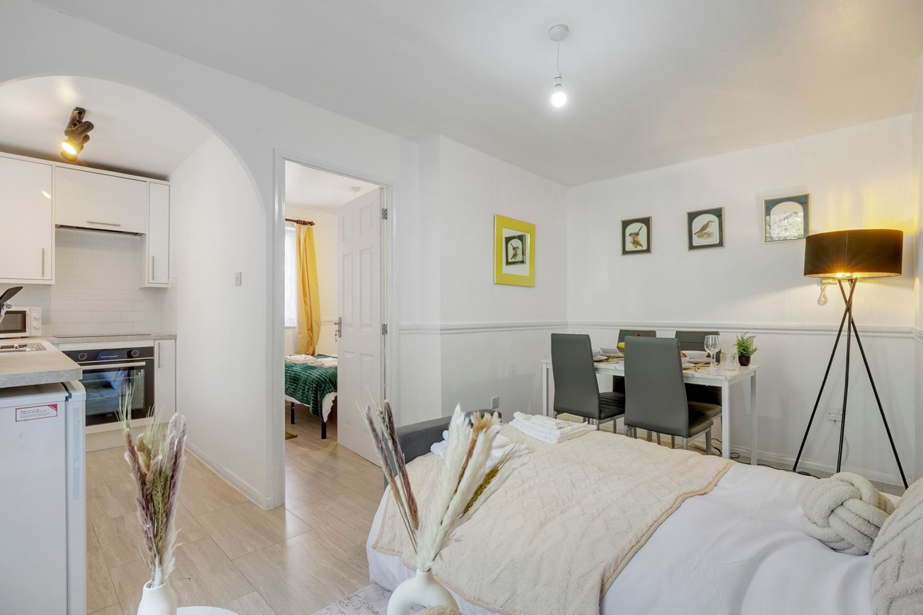 Cosy flat, 10 Mins to Central London & Tottenham stadium with Parking and WIFI