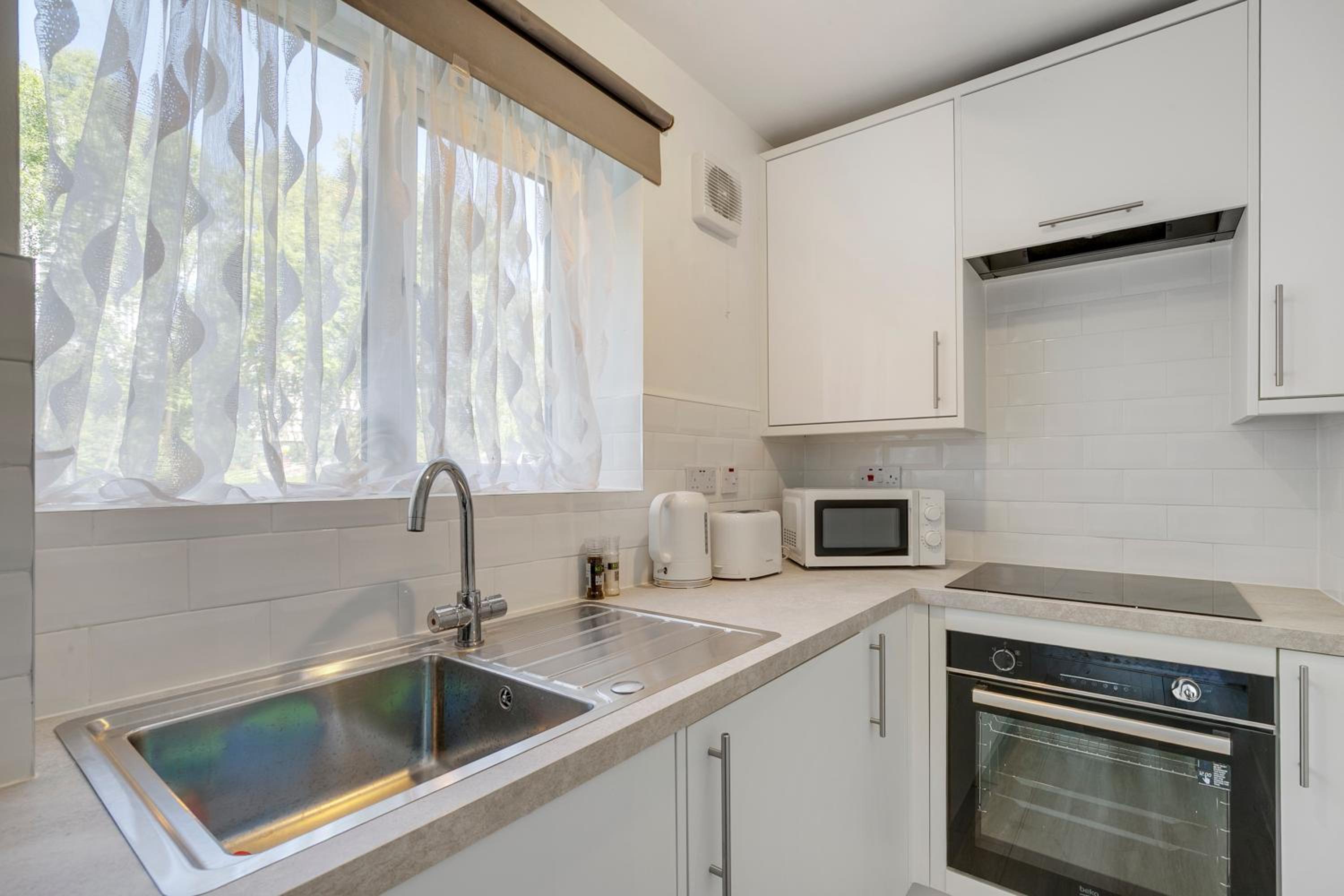 Cosy flat, 10 Mins to Central London & Tottenham stadium with Parking and WIFI