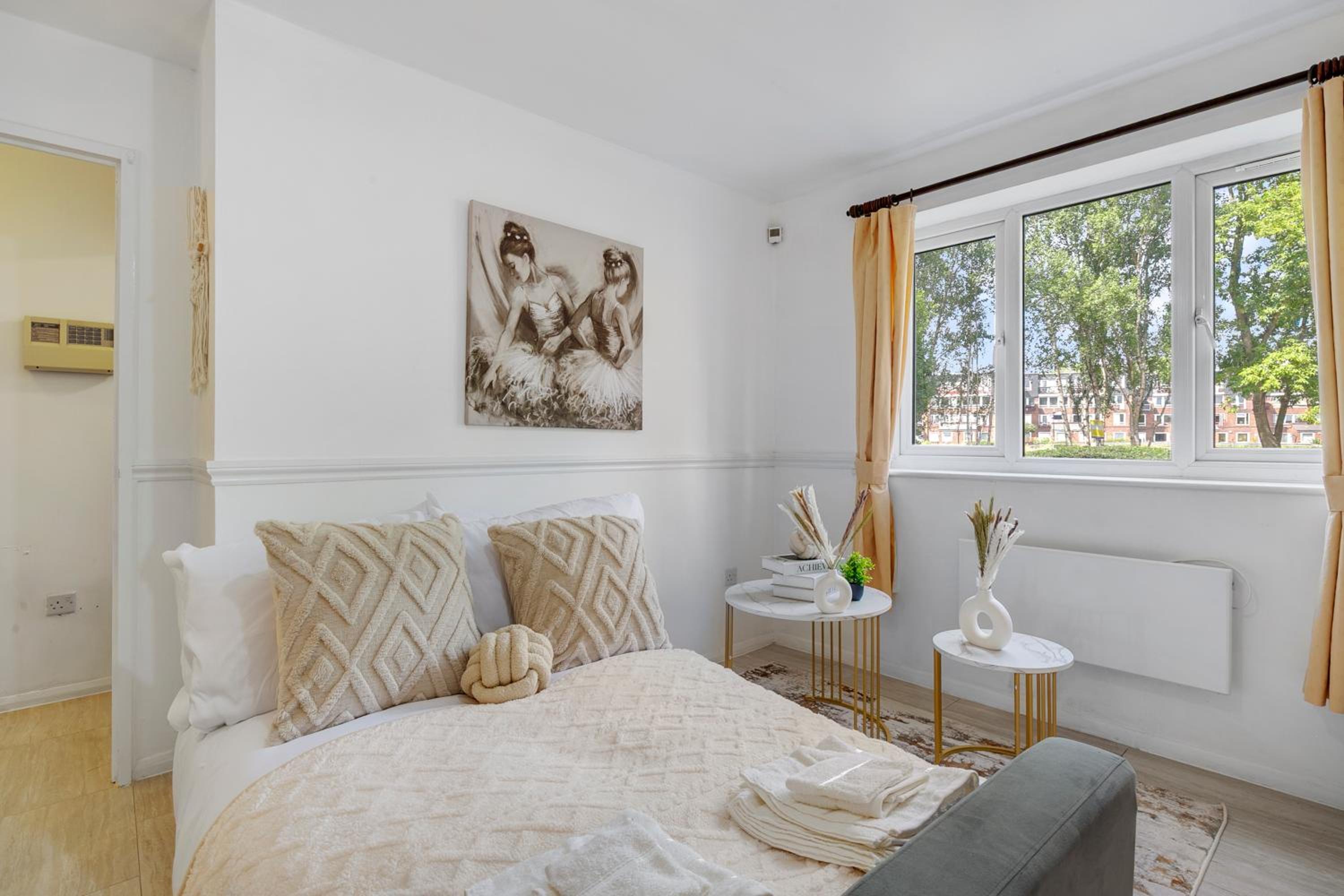Cosy flat, 10 Mins to Central London & Tottenham stadium with Parking and WIFI