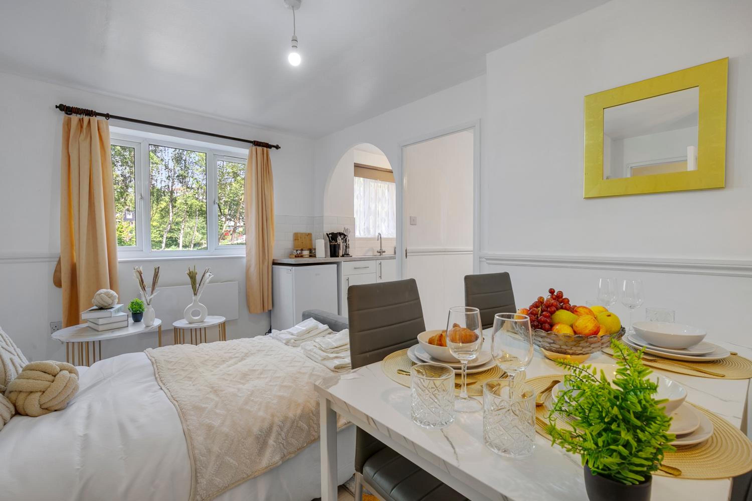 Cosy flat, 10 Mins to Central London & Tottenham stadium with Parking and WIFI