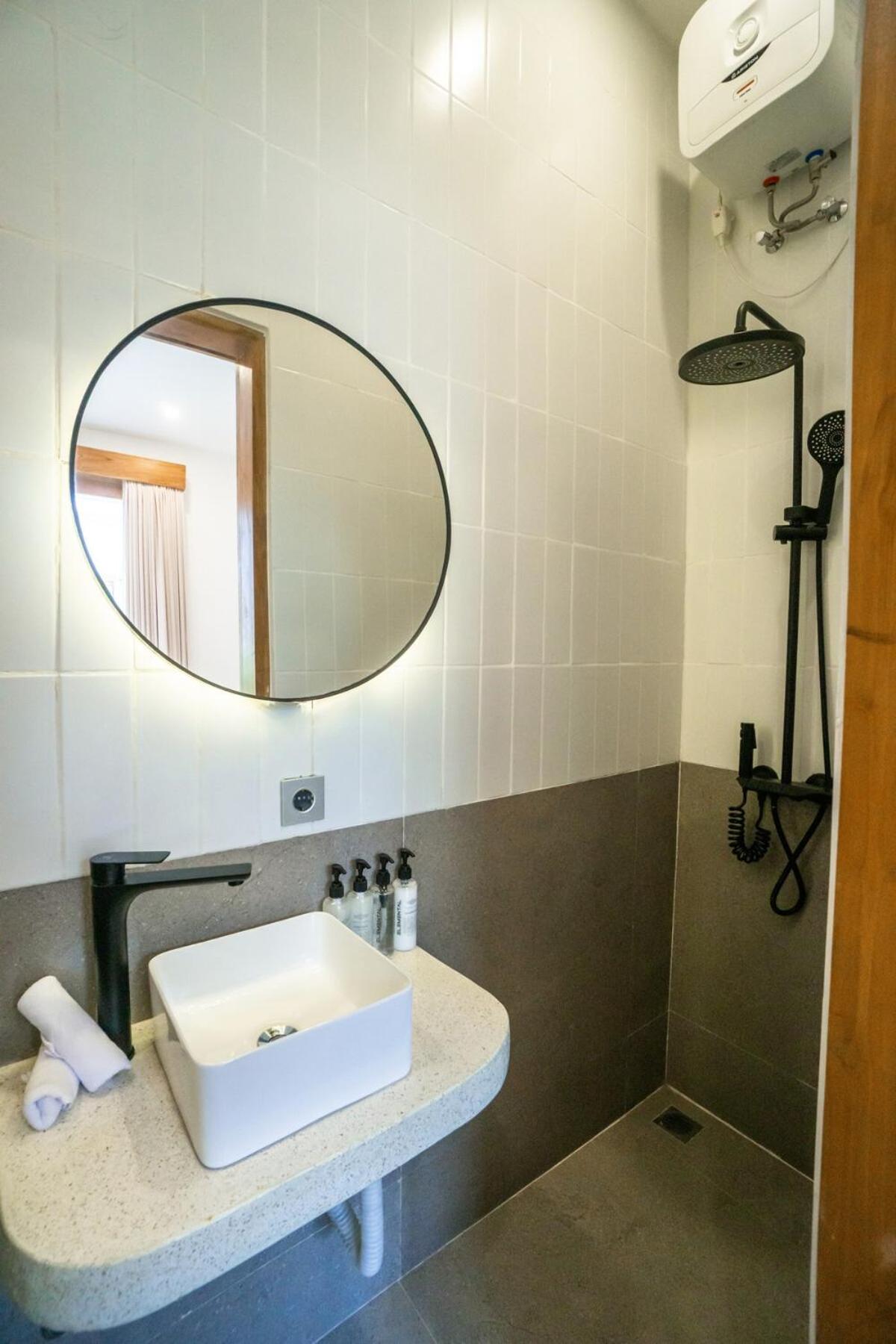 NEW! Spring Villa - 2BR Villa in Kerobokan