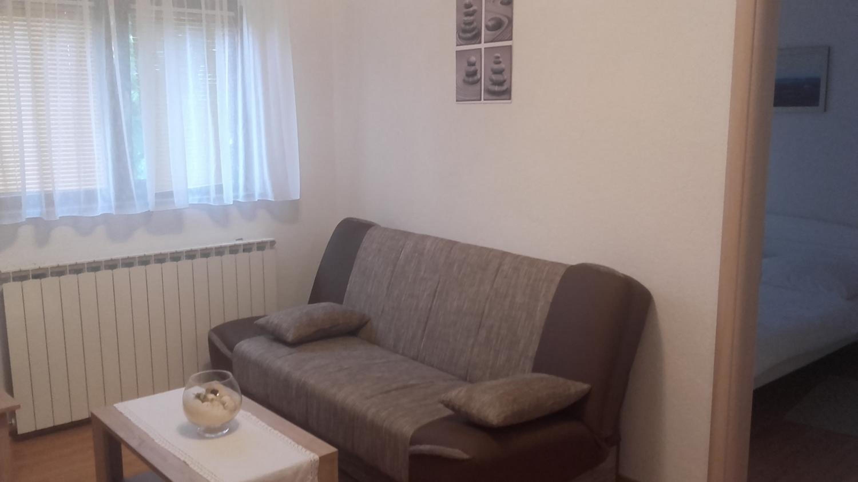 Photo 52