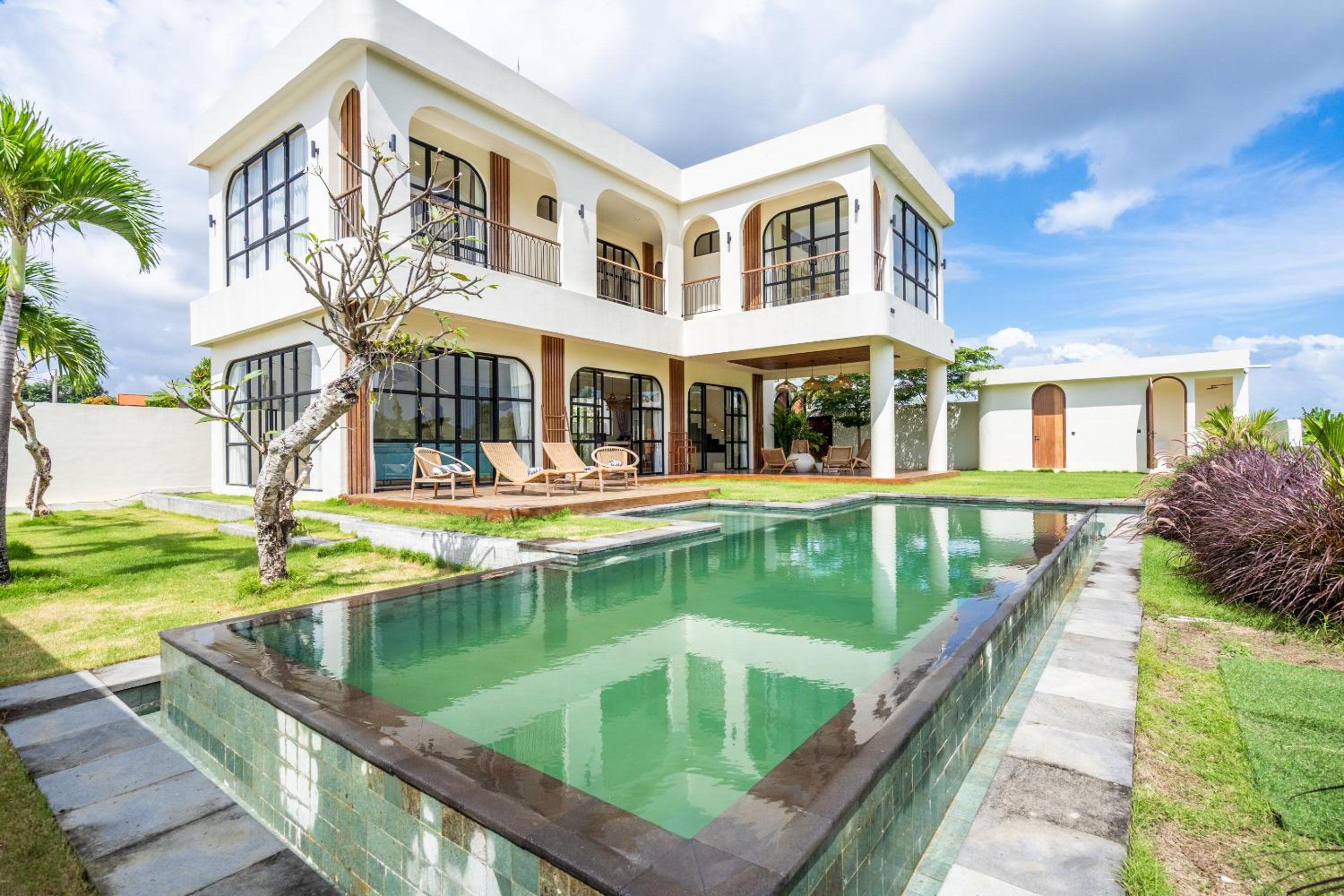 Nicolas Villa Canggu