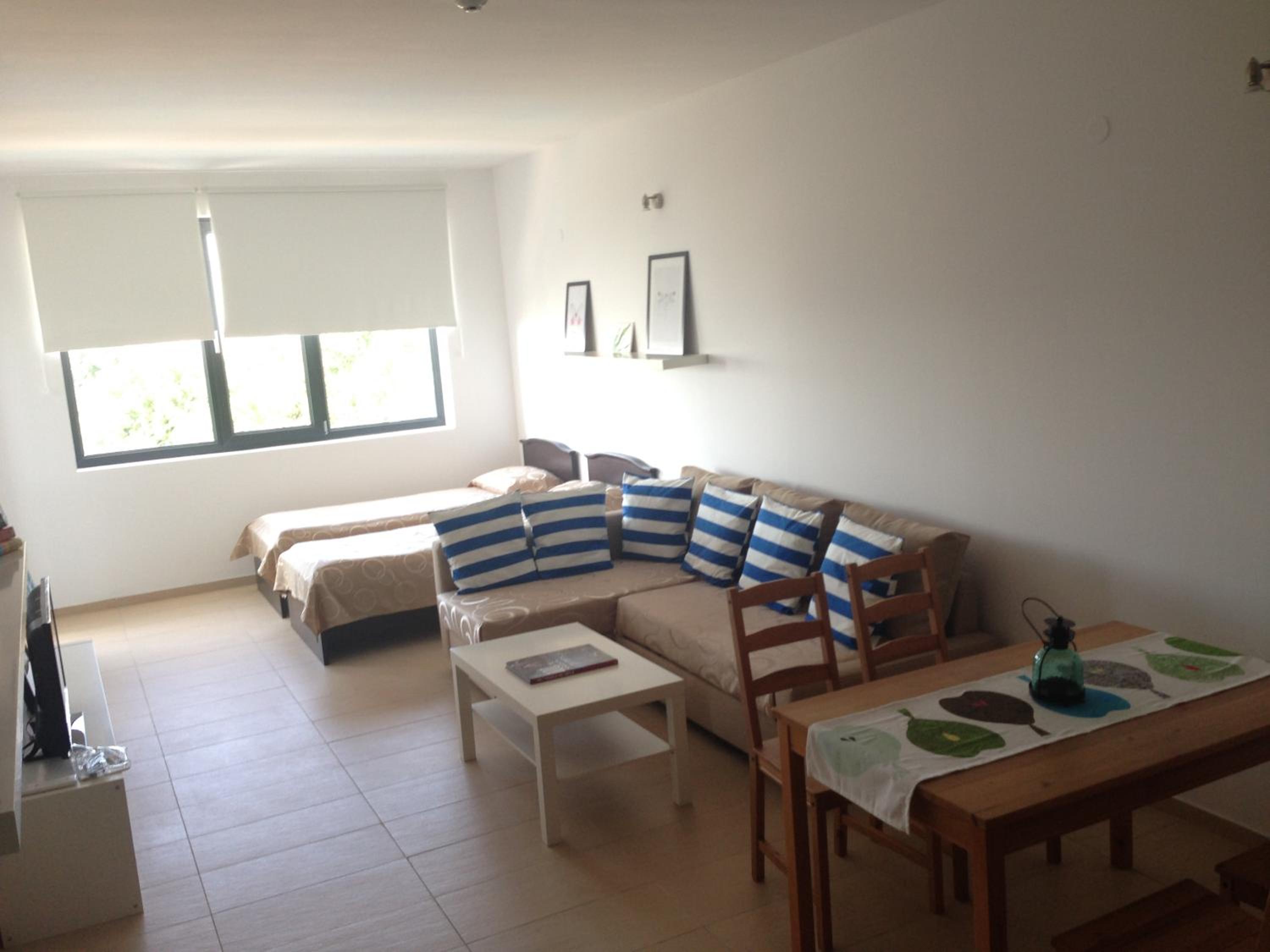 Dilov Apartments in Yalta Golden Sands