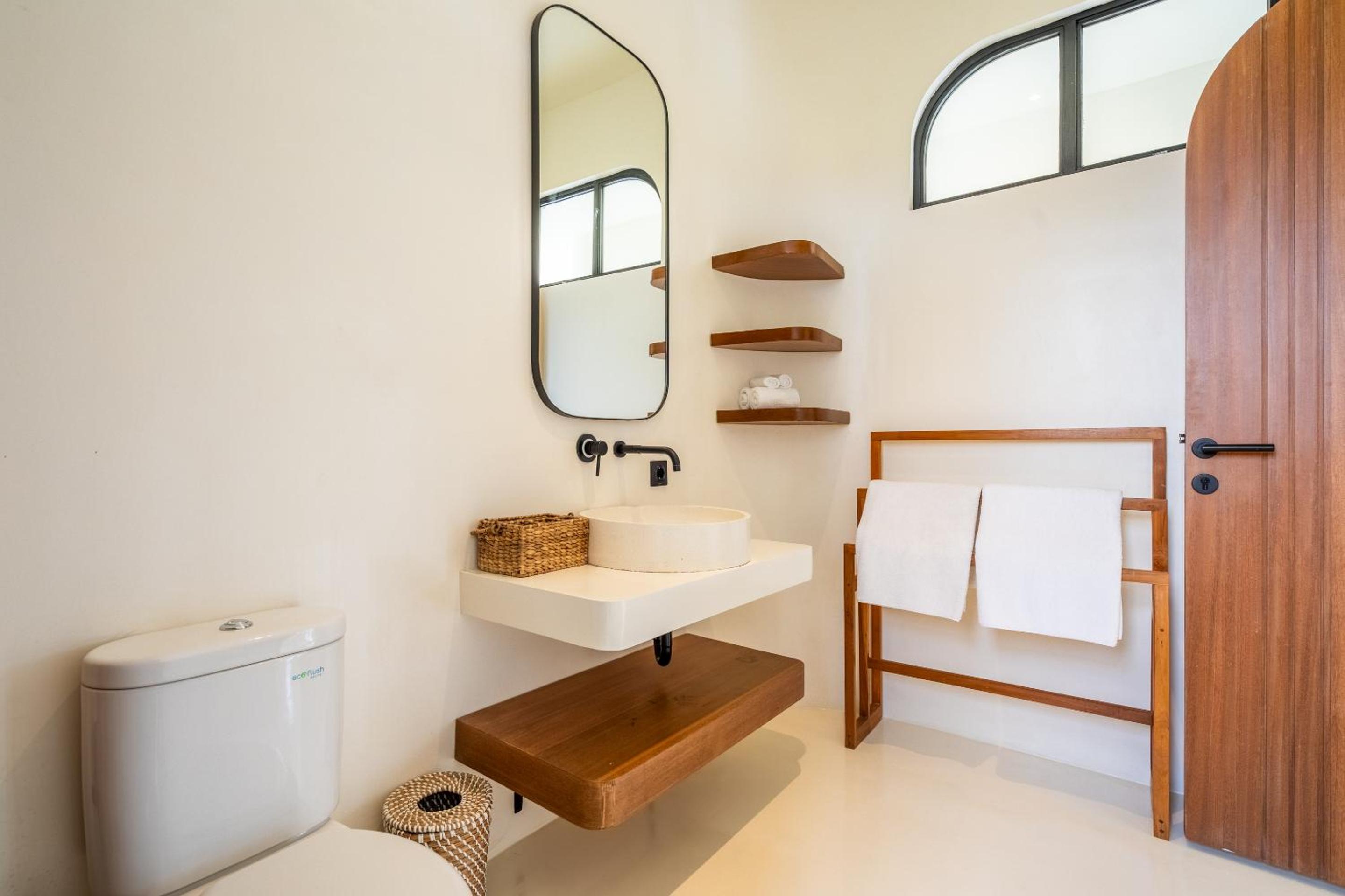 Nicolas Villa Canggu