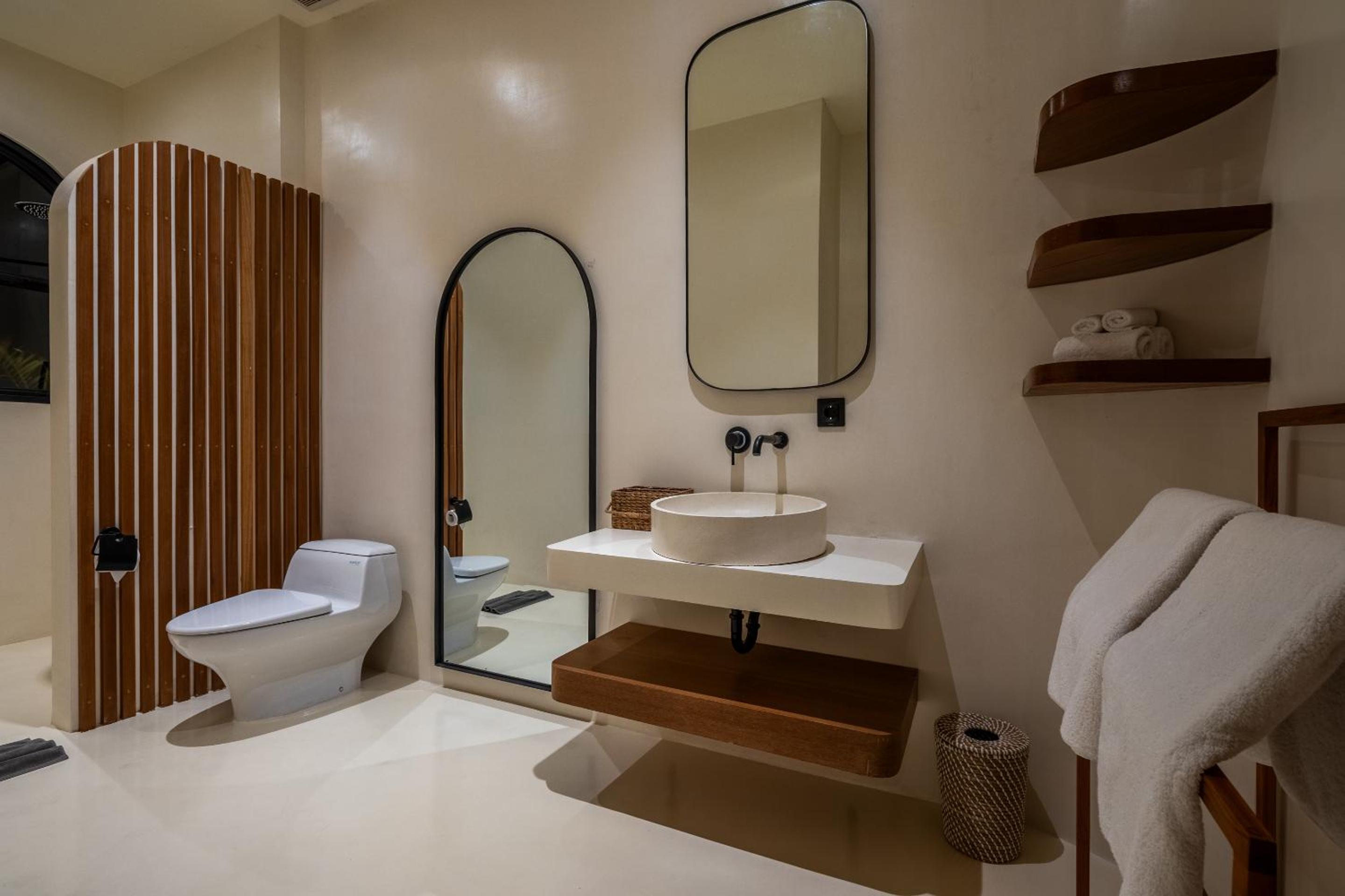 Nicolas Villa Canggu