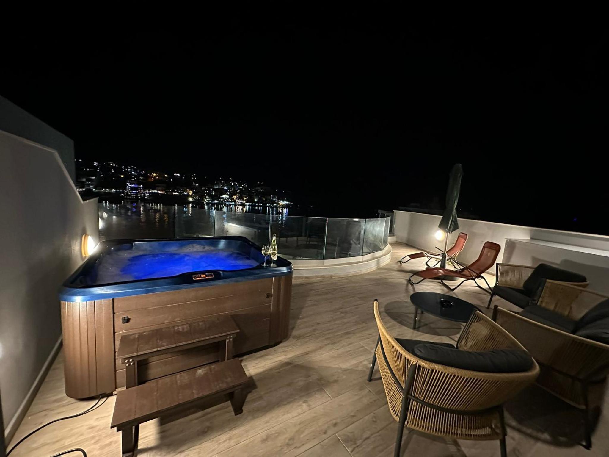Seabreeze Apartments Penthouse by Homely Malta! photo 3