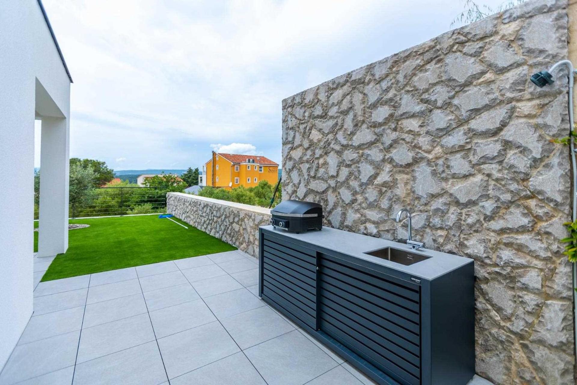 Luxury villa 45 with infinity pool