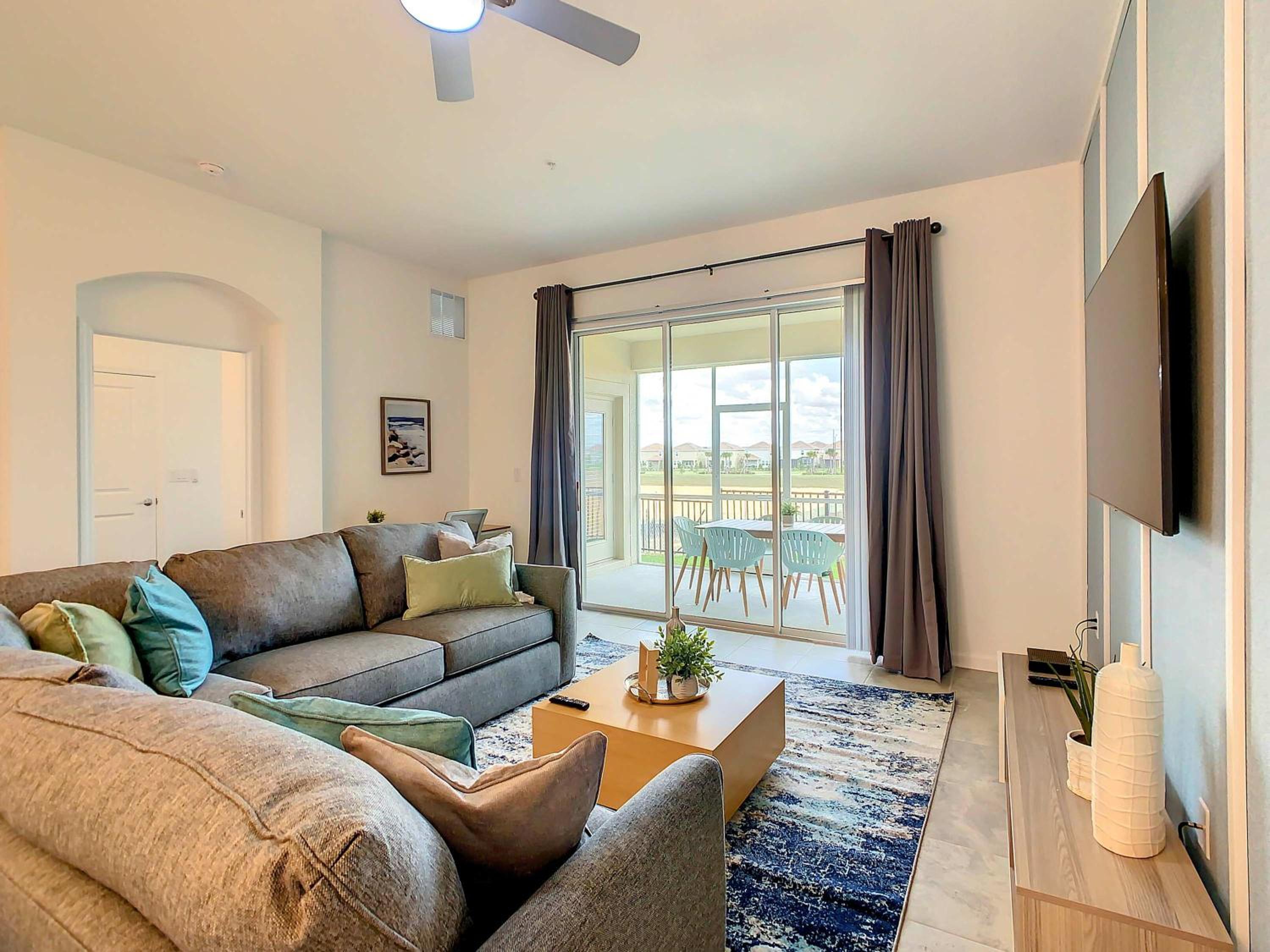 Family Themed 2BR Condo with Clubhouse Access