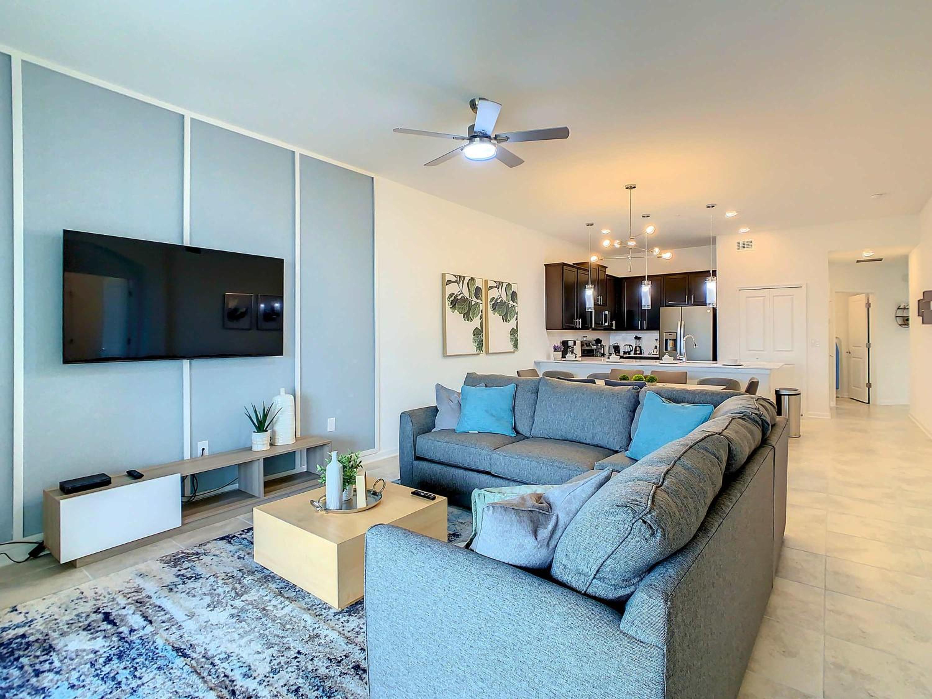 Family Themed 2BR Condo with Clubhouse Access