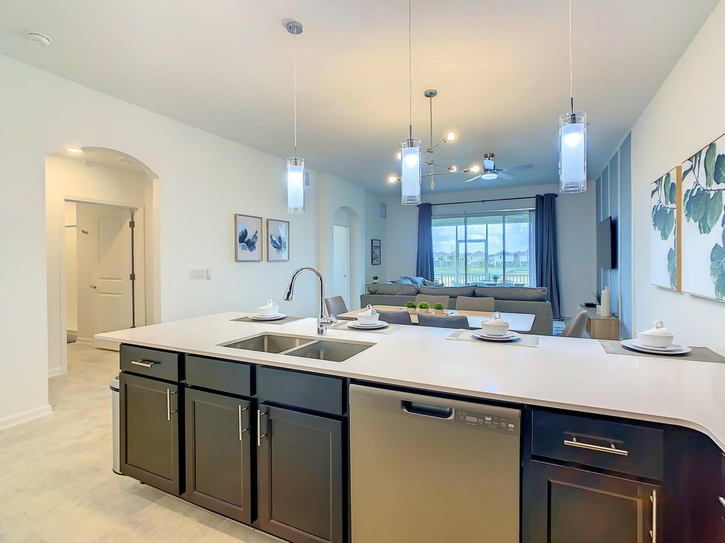 Family Themed 2BR Condo with Clubhouse Access