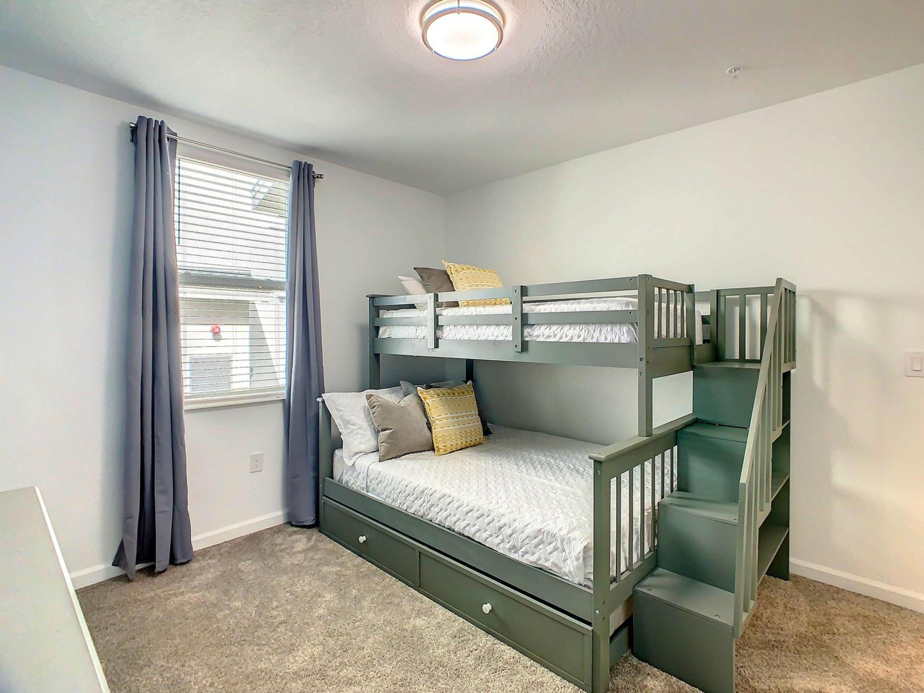 Family Themed 2BR Condo with Clubhouse Access
