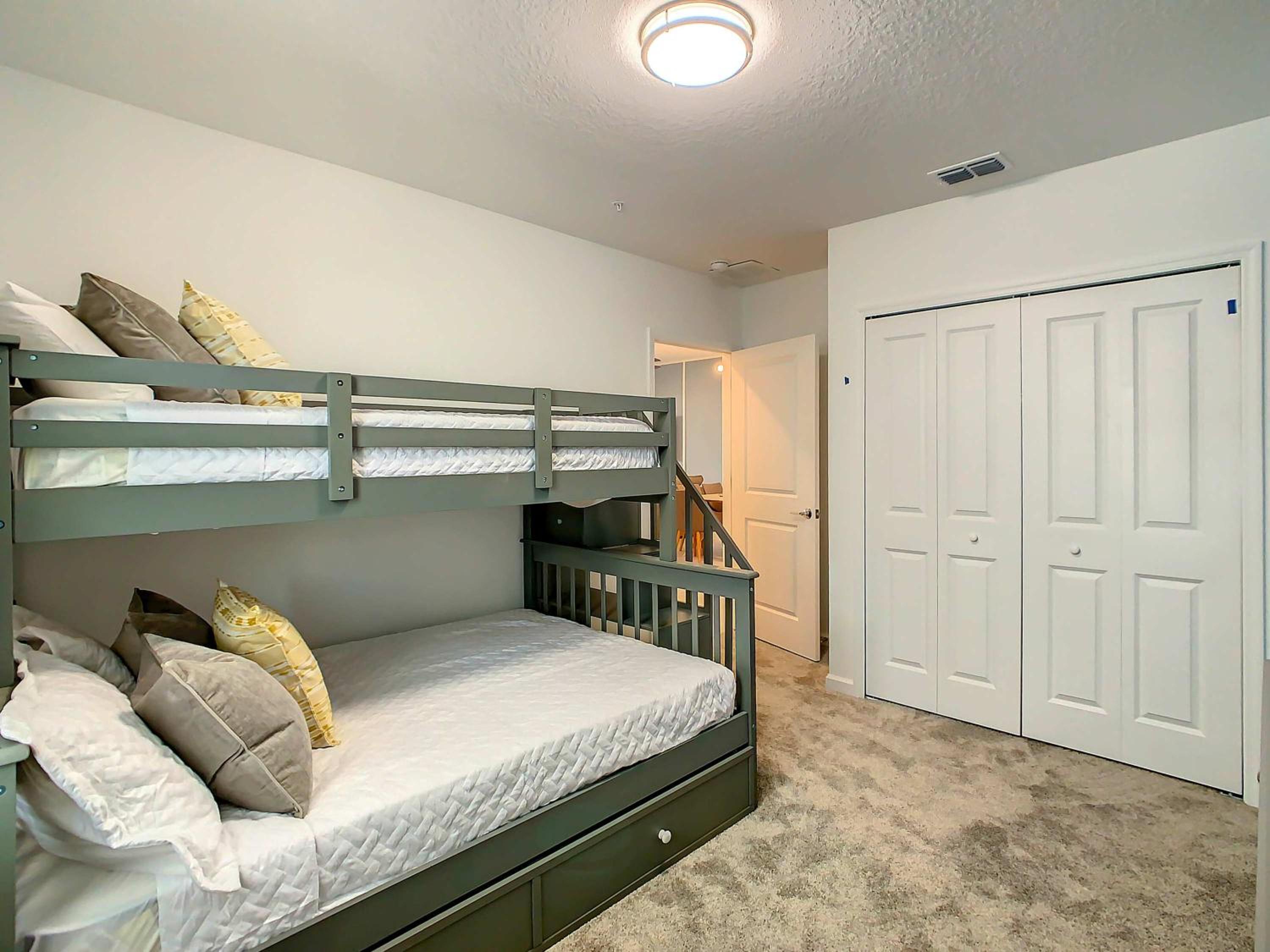 Family Themed 2BR Condo with Clubhouse Access