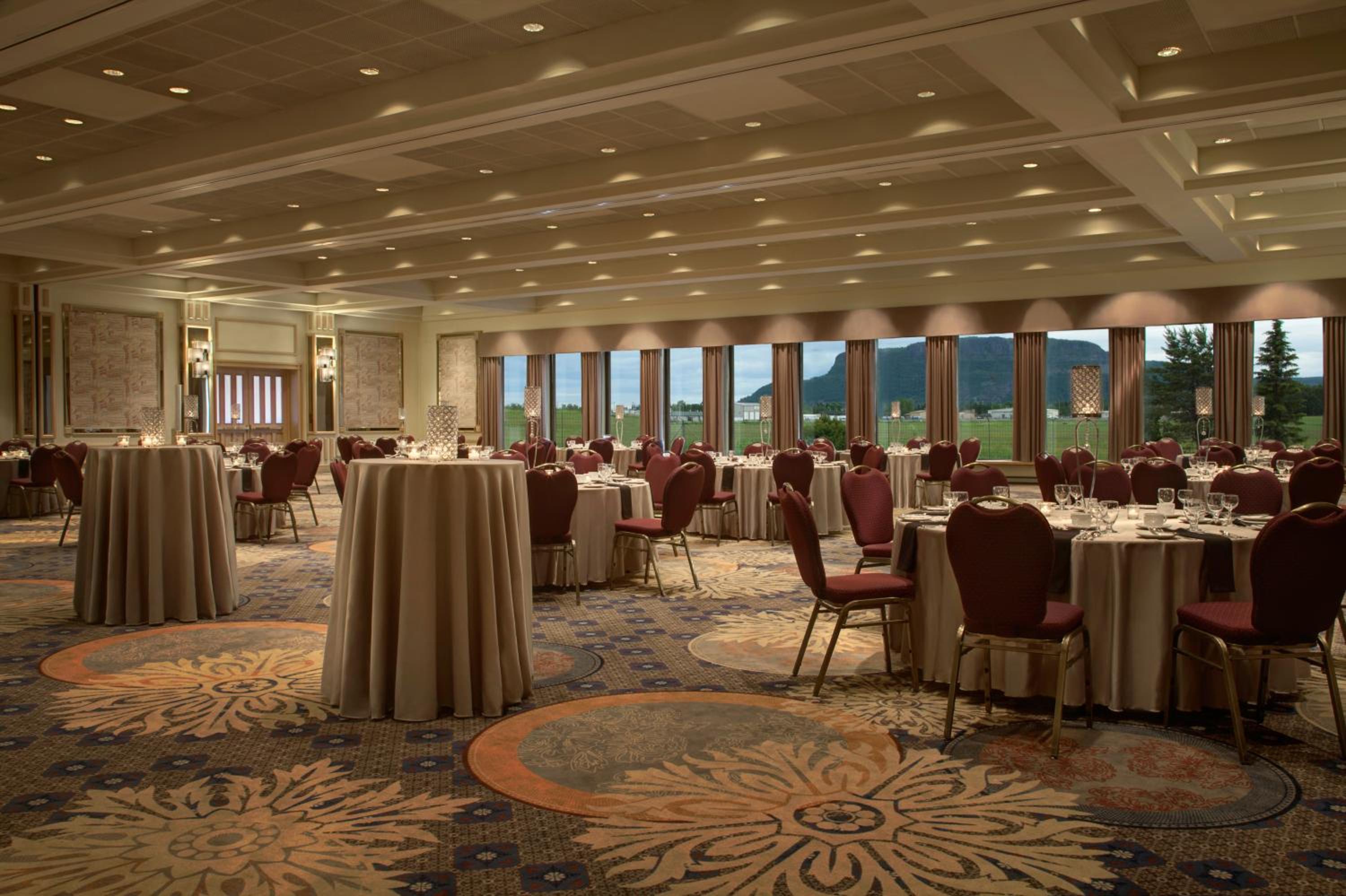 Thunder Bay Vacations - Valhalla Hotel  Conference Centre - Property Image 8