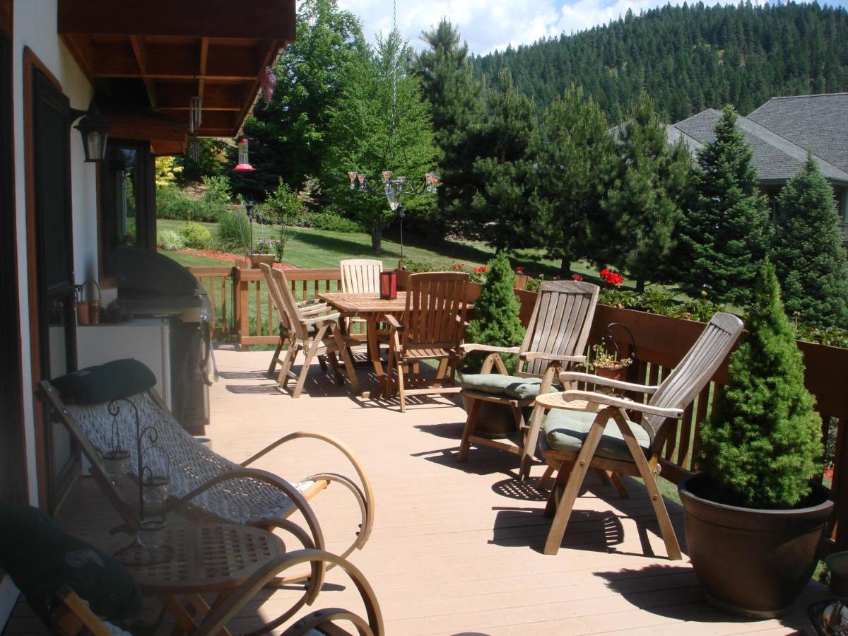 Fox Den Bed & Breakfast
