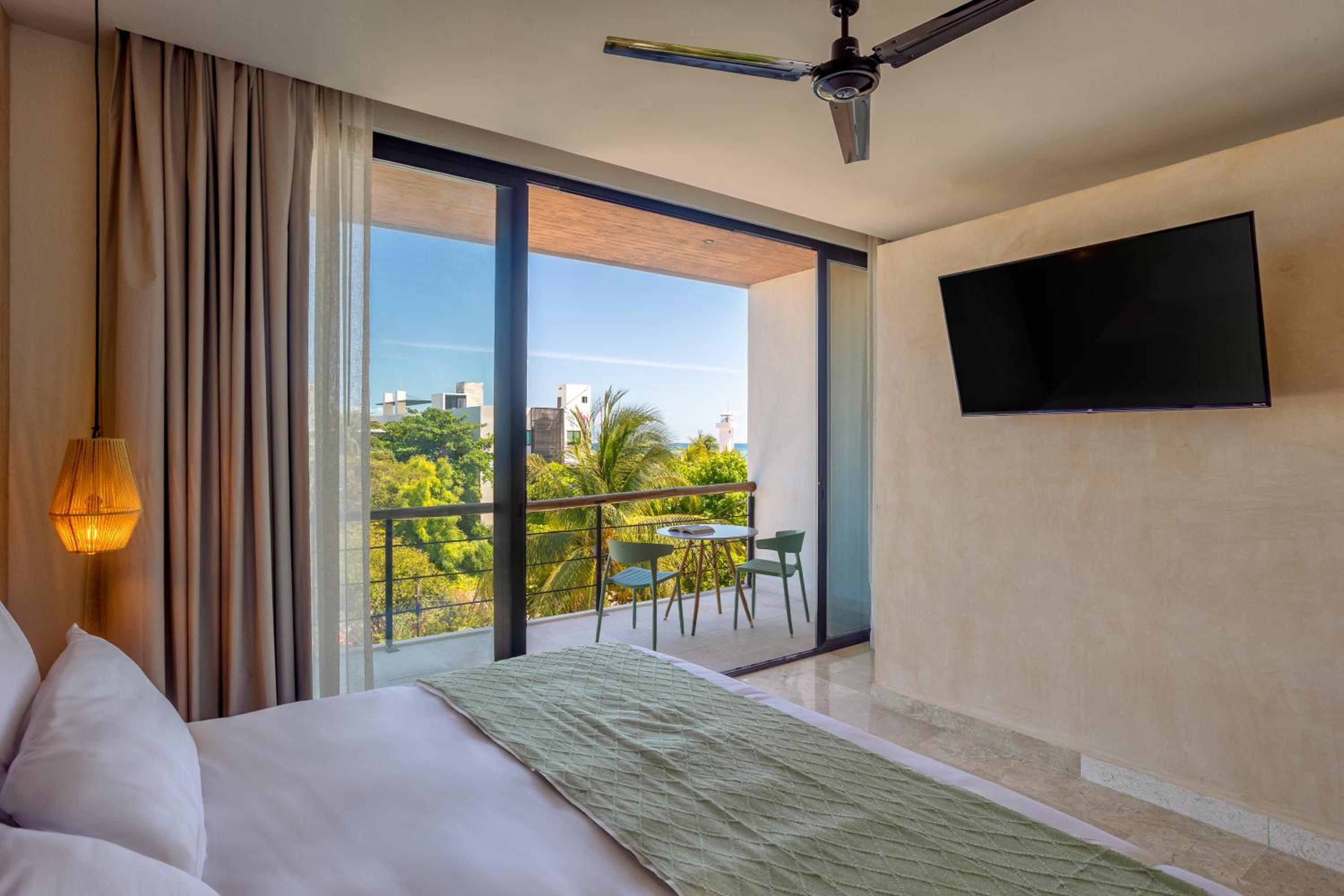 Lalola Boutique Apartments by Andiani Travel
