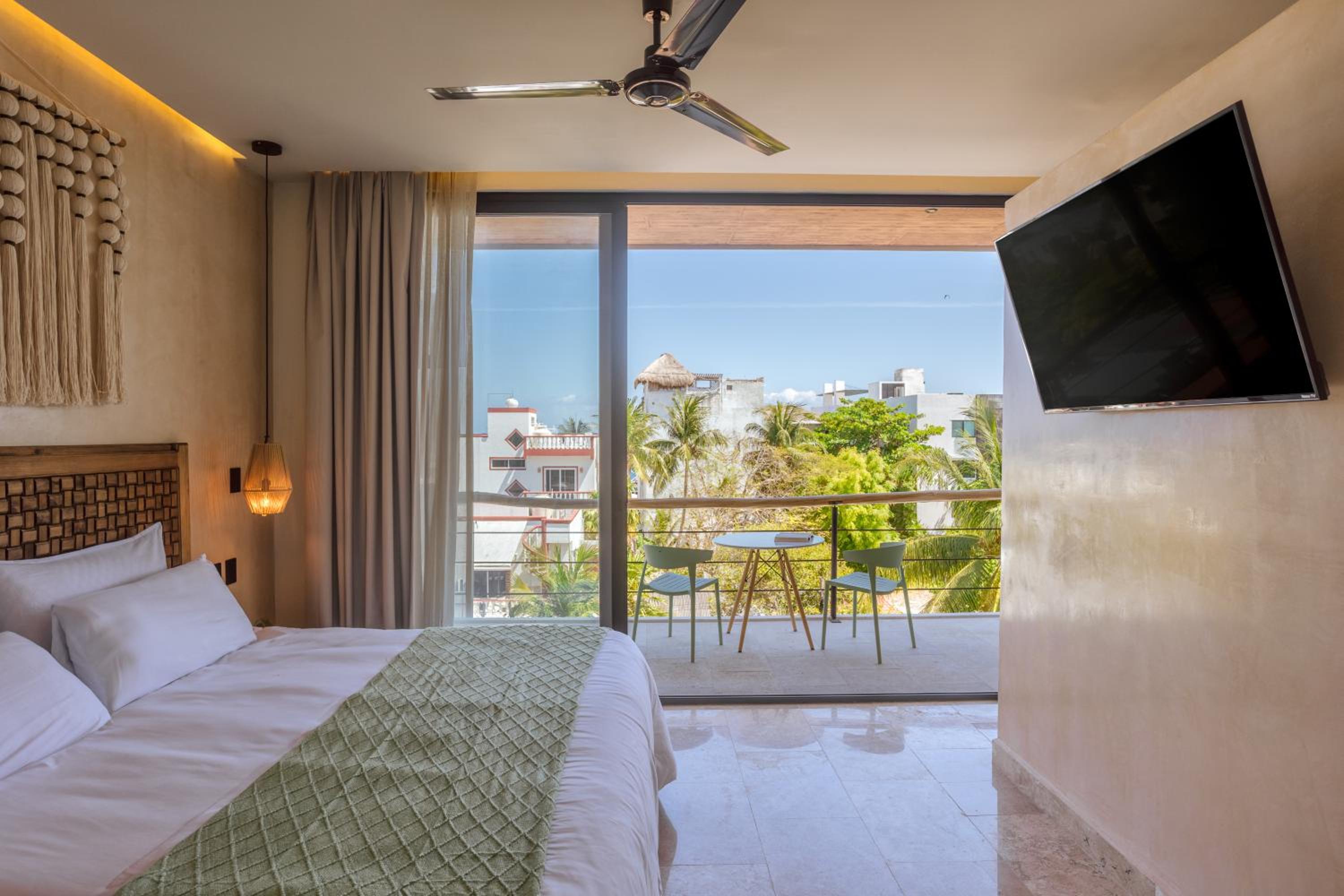 Lalola Boutique Apartments by Andiani Travel