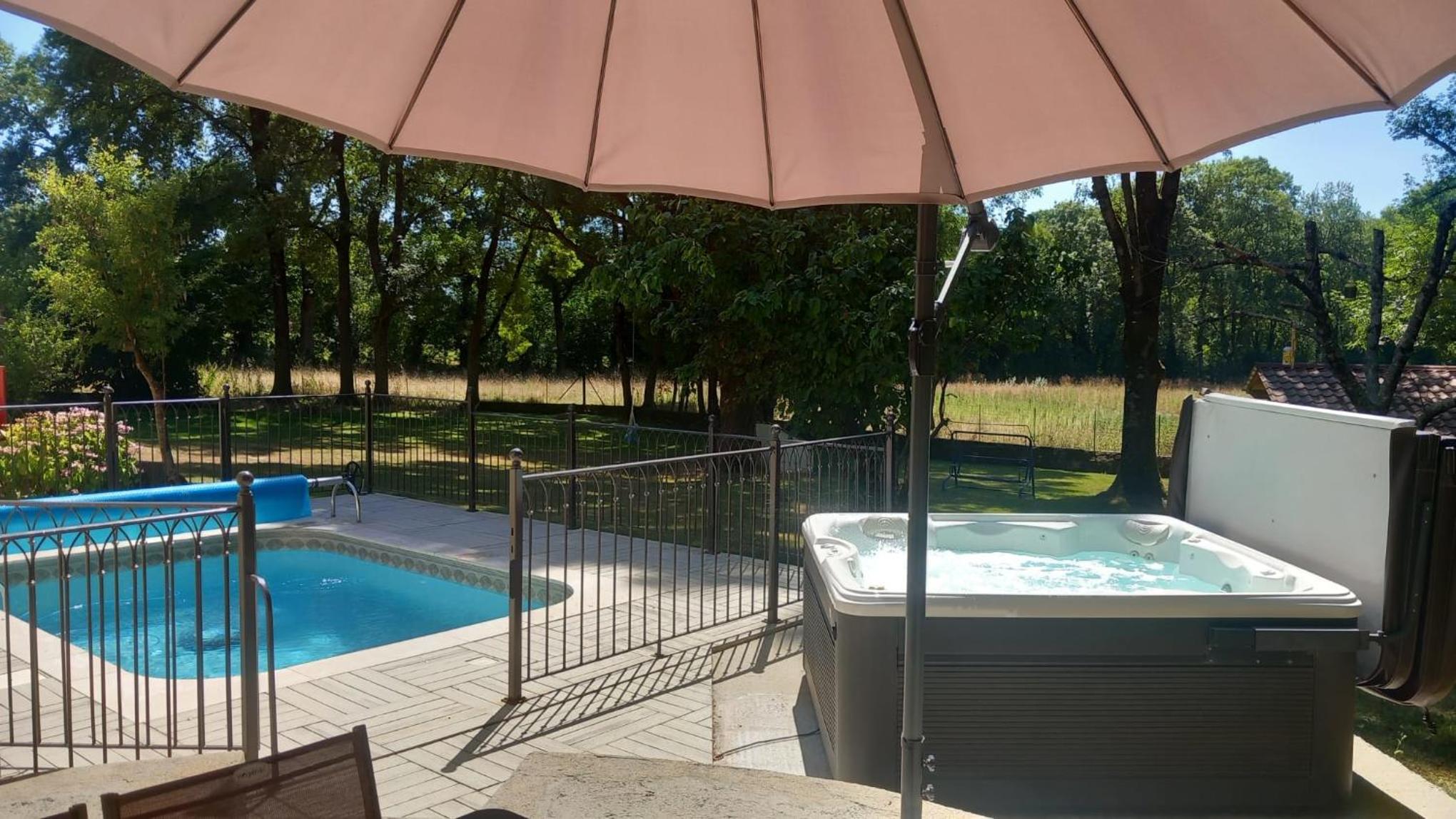 La Minoterie Pause Zen, Spa & Piscine privés 12 personnes