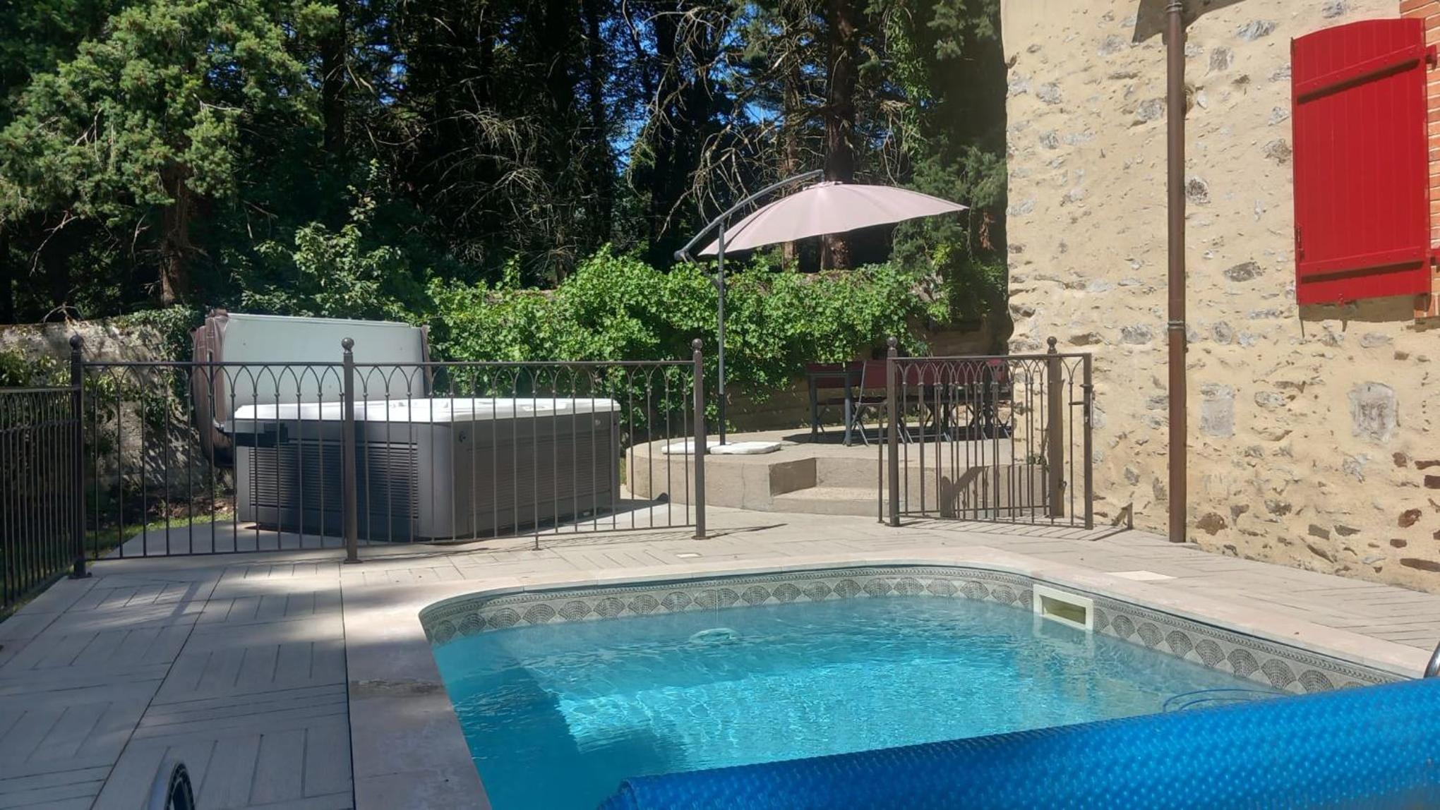 La Minoterie Pause Zen, Spa & Piscine privés 12 personnes