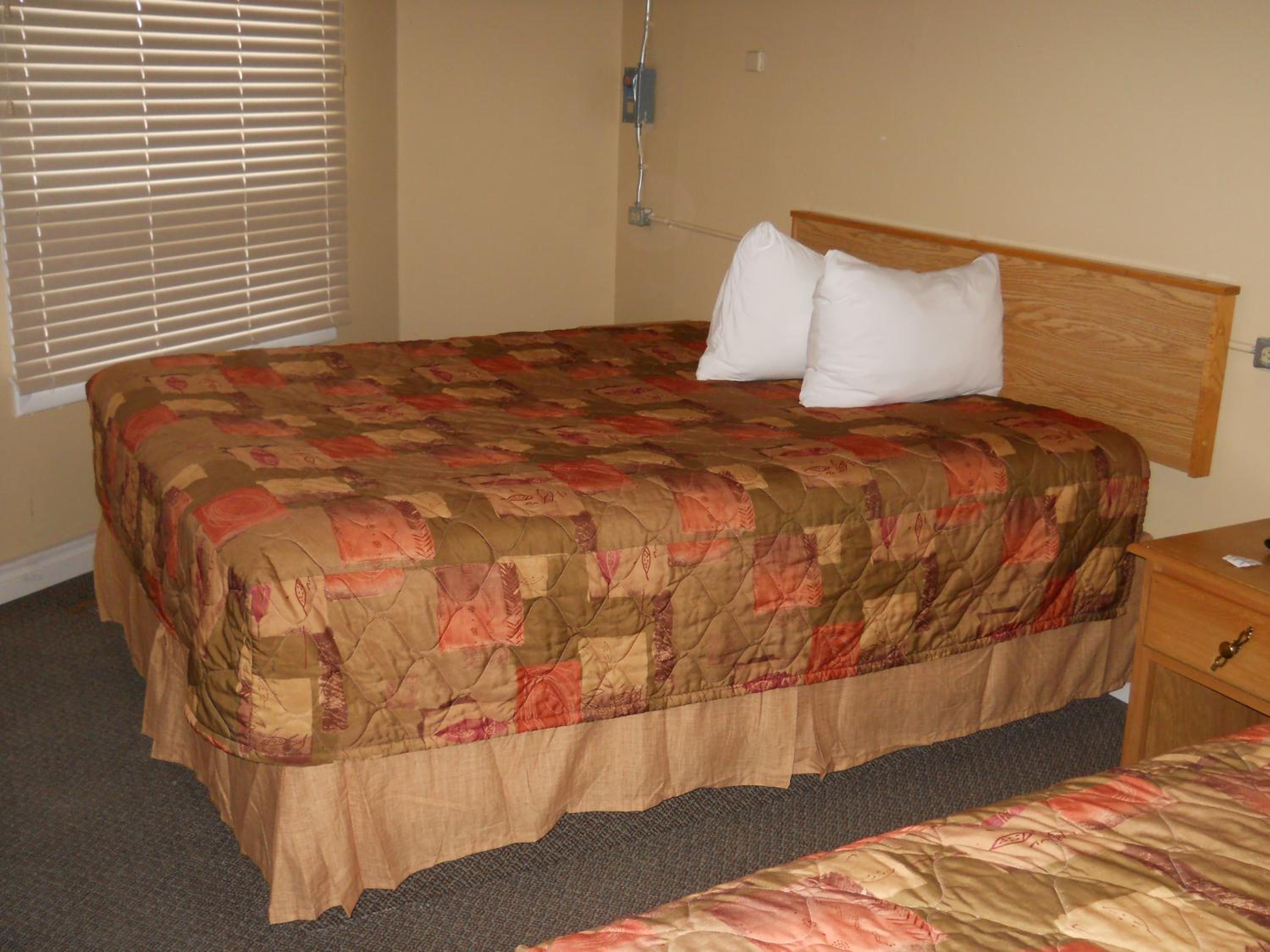 TC Motel view 3