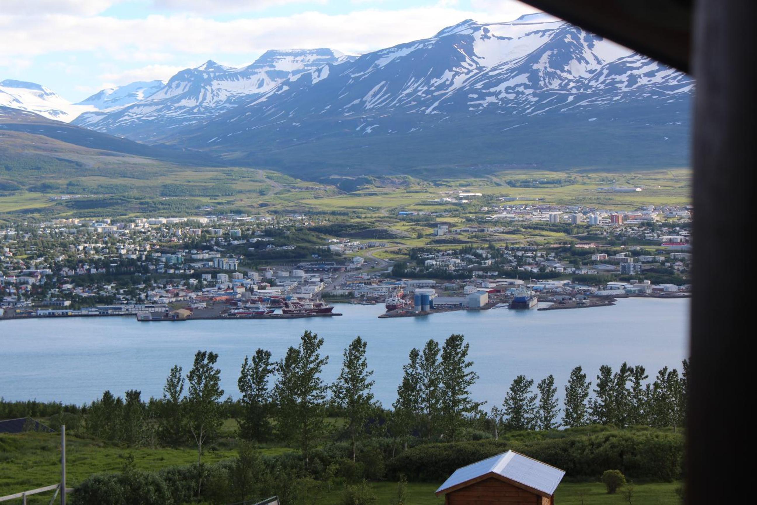 Akureyri Log Cabin