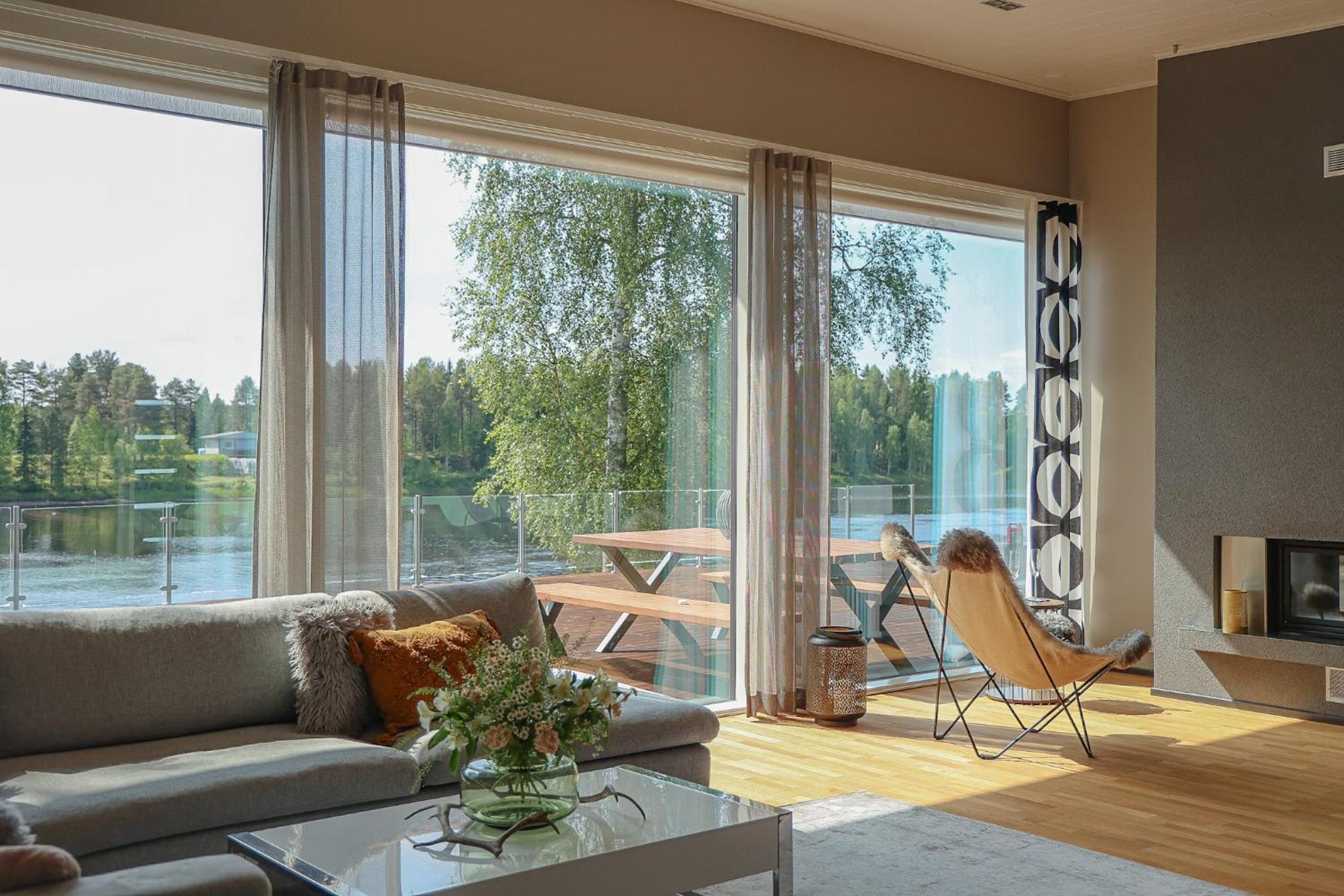 Arctic Star Villa By BookLapland