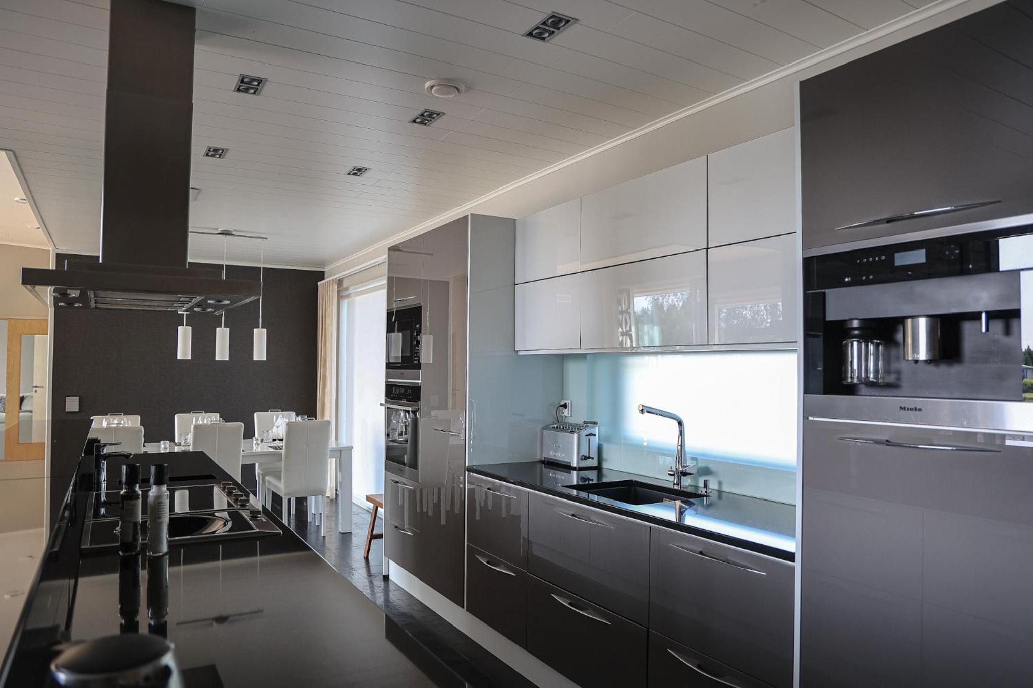 Arctic Star Villa By BookLapland