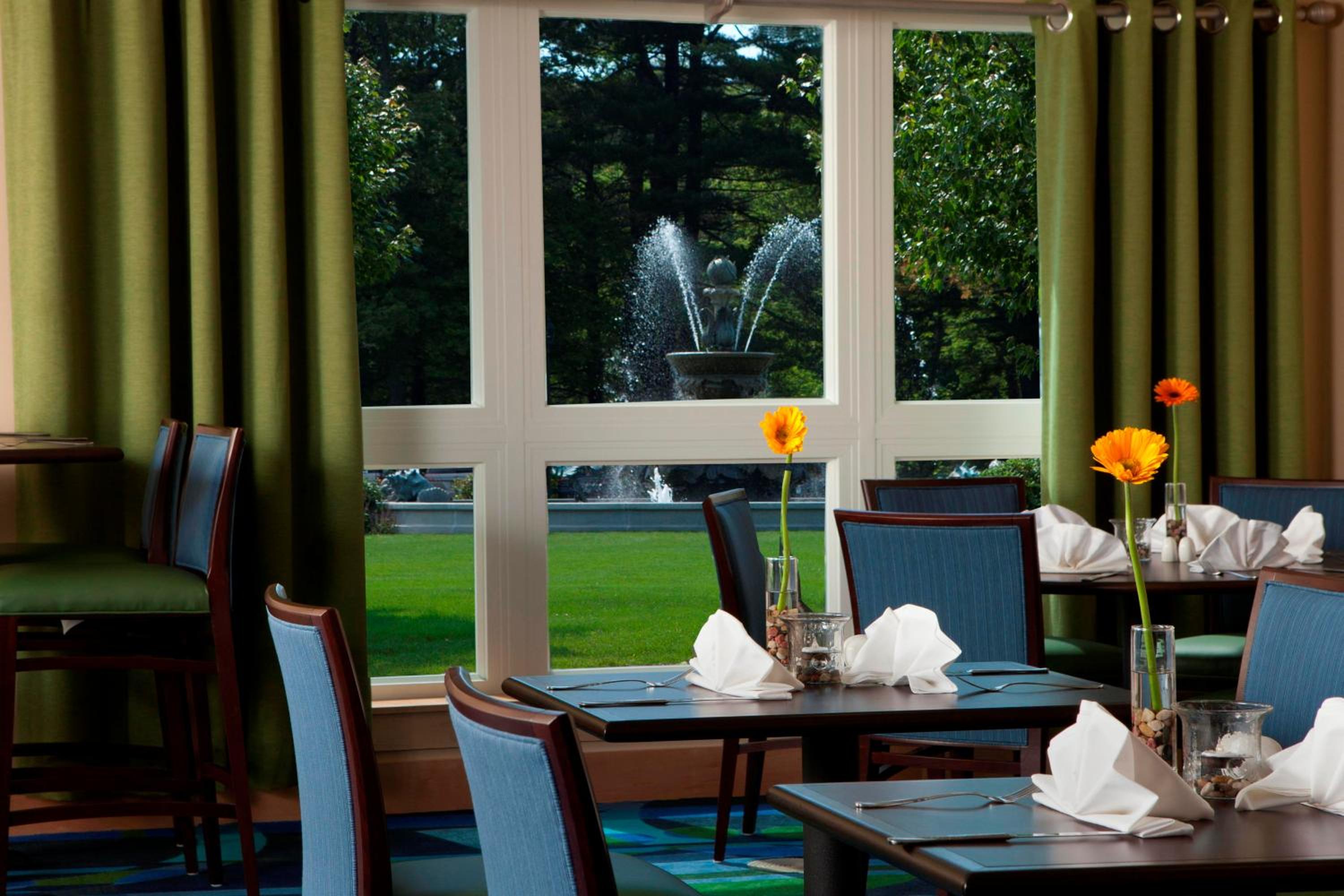 Boston Vacations - The Wylie Inn and Conference Center at Endicott College - Property Image 2
