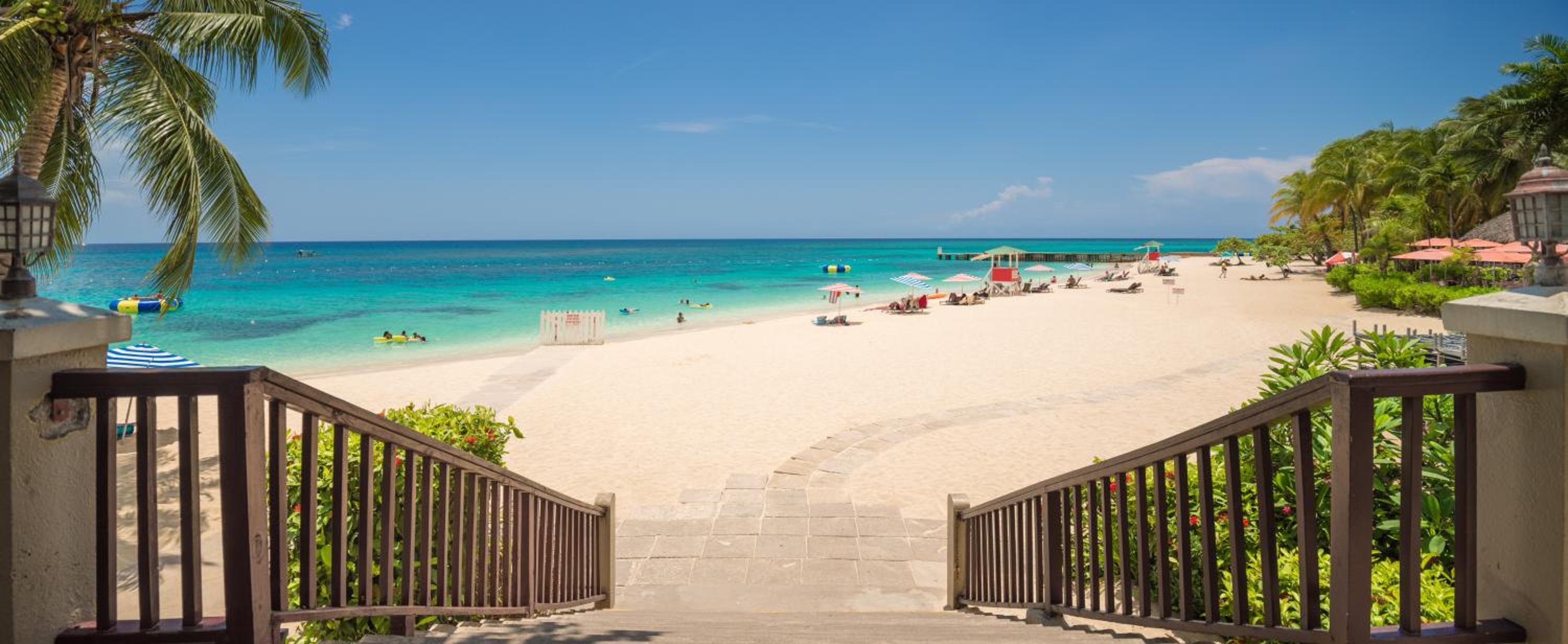 Deja Resort All Inclusive - Photo 12