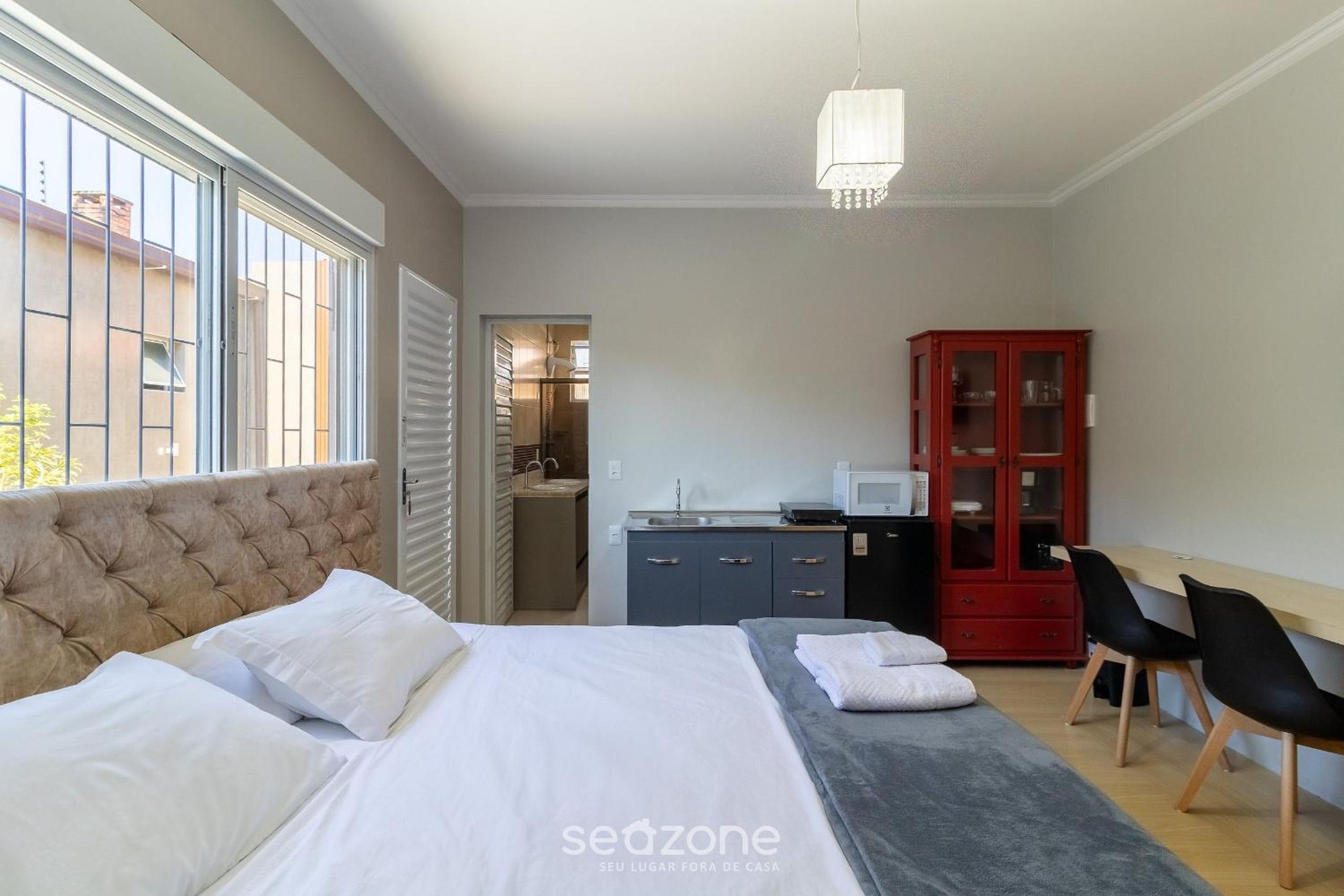 Modern Studio in Condominium with Pool in Floripa - ASK