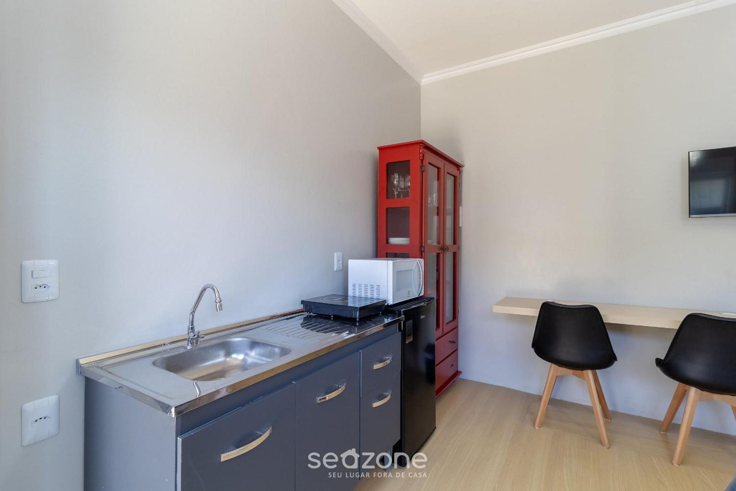 Modern Studio in Condominium with Pool in Floripa - ASK