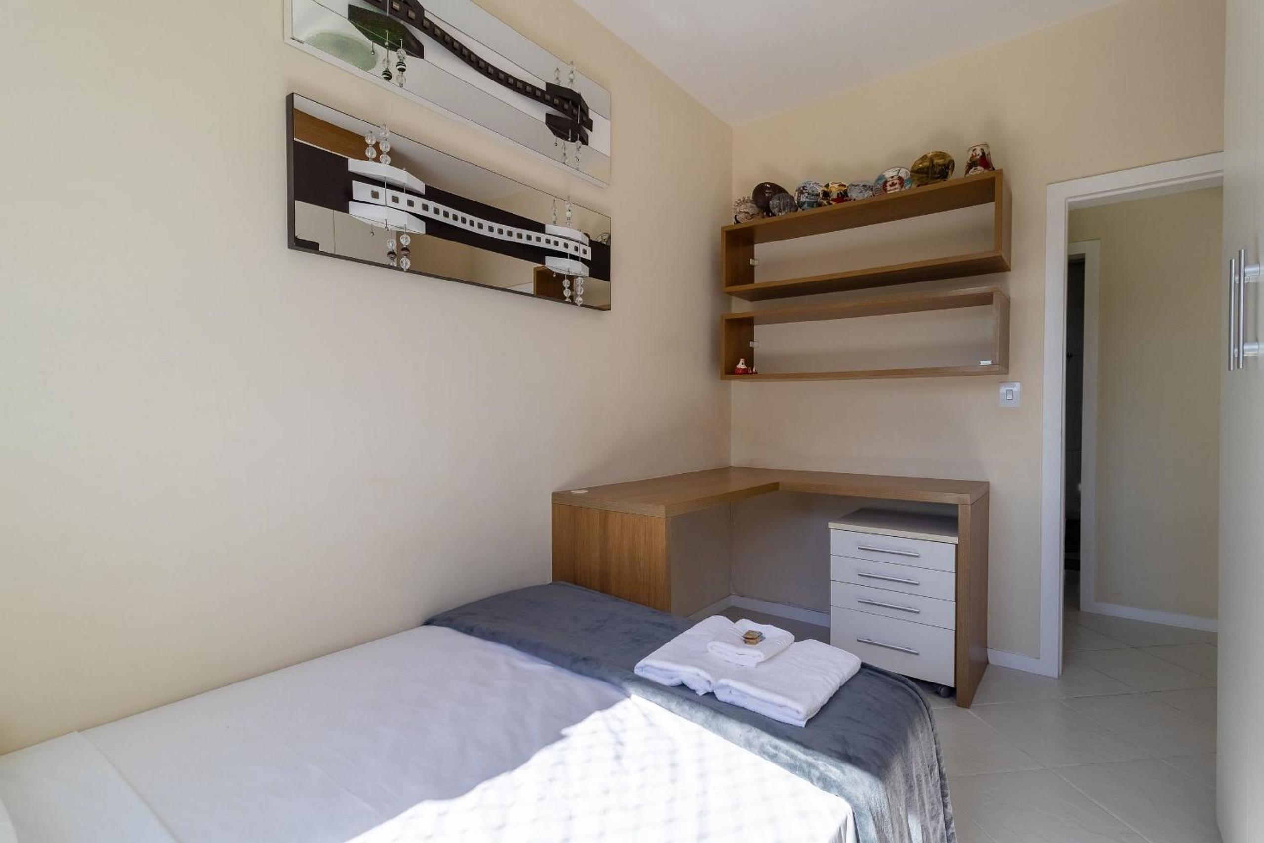 2 Bedroom Apartment with Barbecue CTS0203