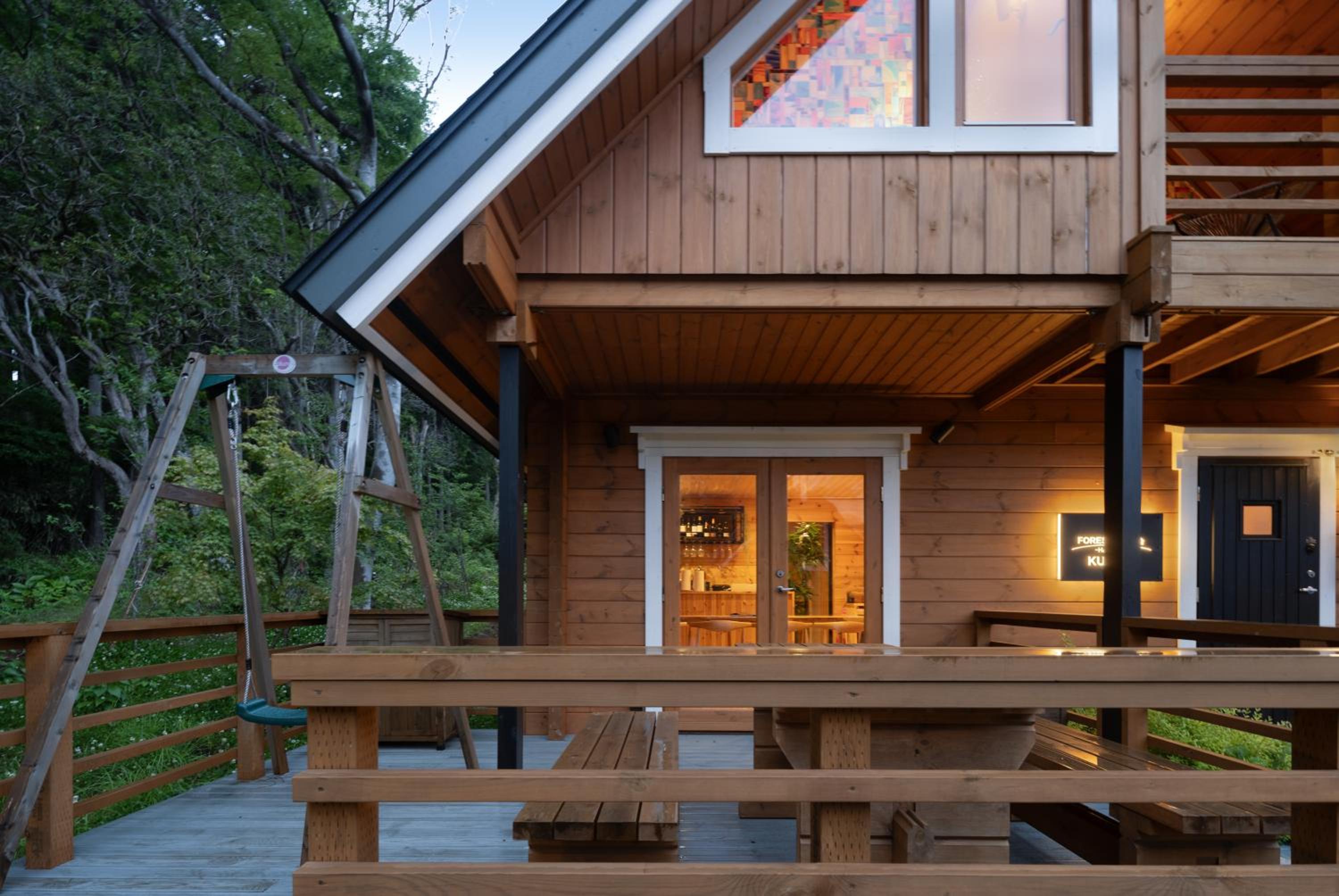 箱根芦之隠 Ashi Hakone Cabin Retreat