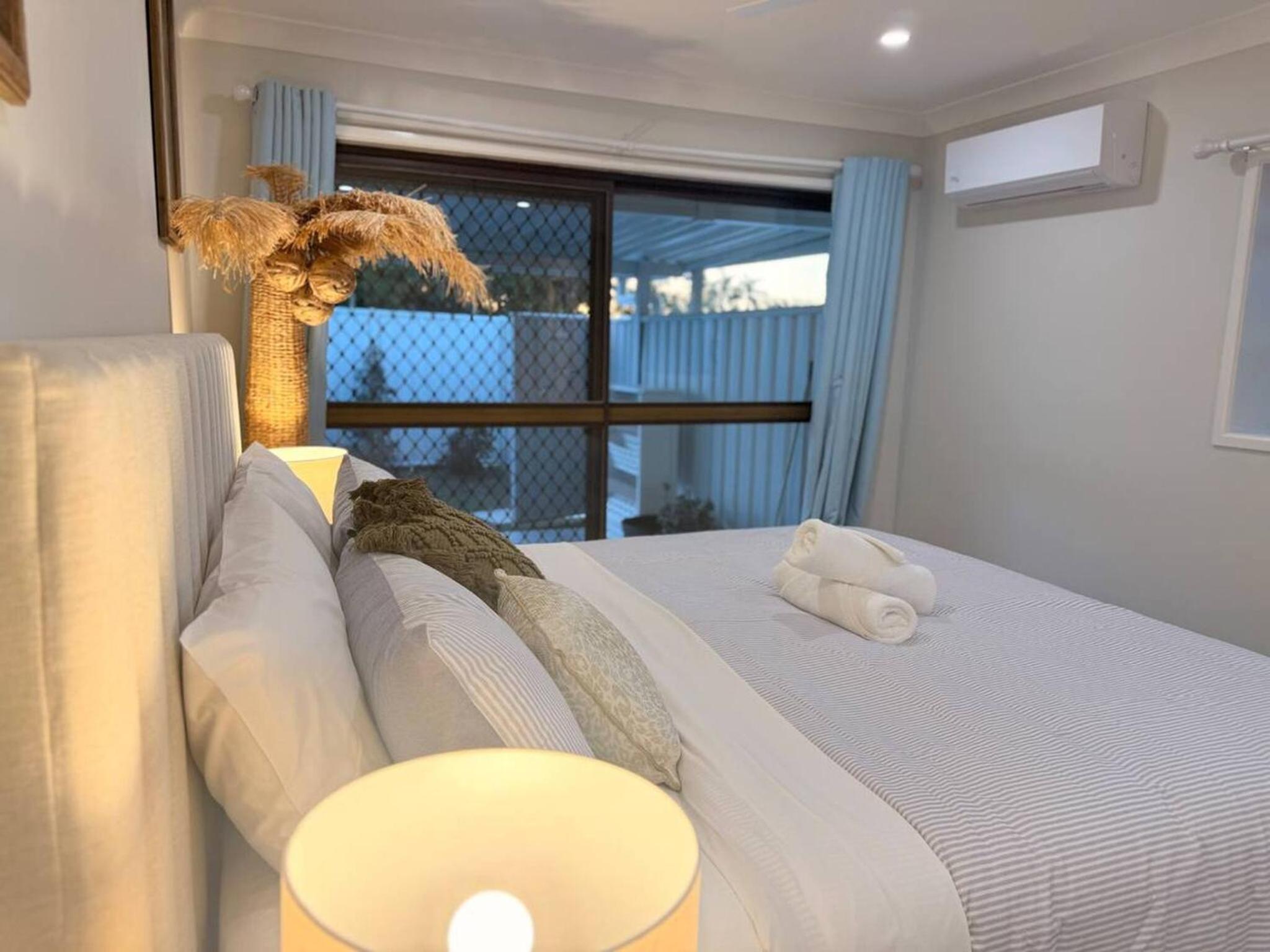 4Bed 2Bath in Capalaba Near Manly Habour, Shops & More