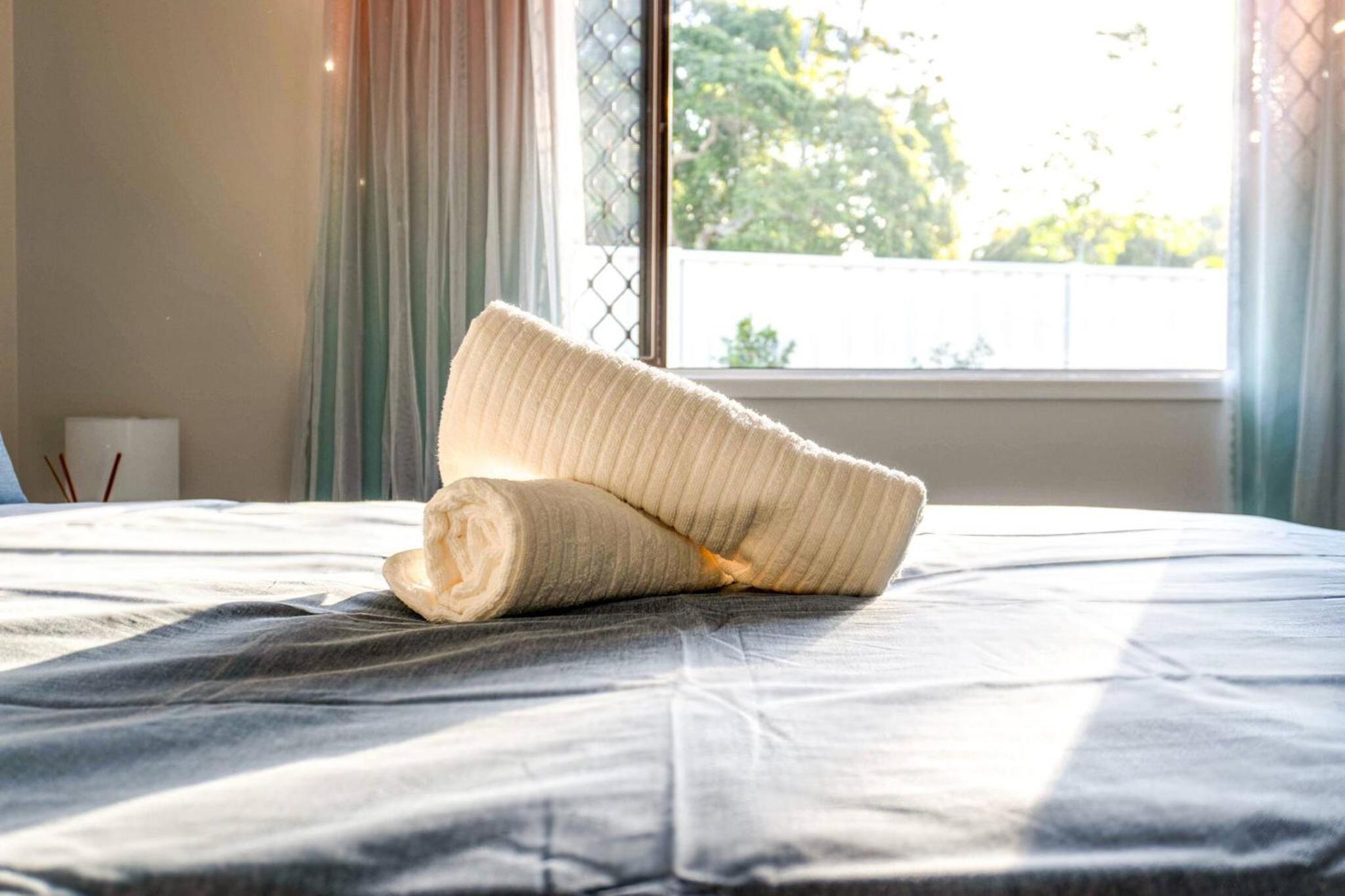 4Bed 2Bath in Capalaba Near Manly Habour, Shops & More