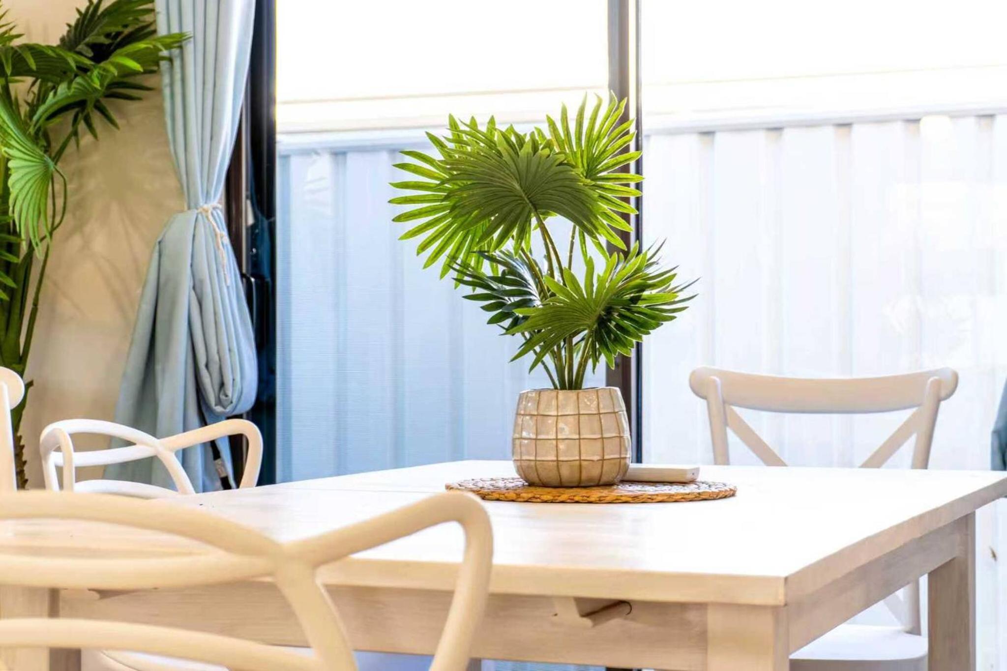 4Bed 2Bath in Capalaba Near Manly Habour, Shops & More