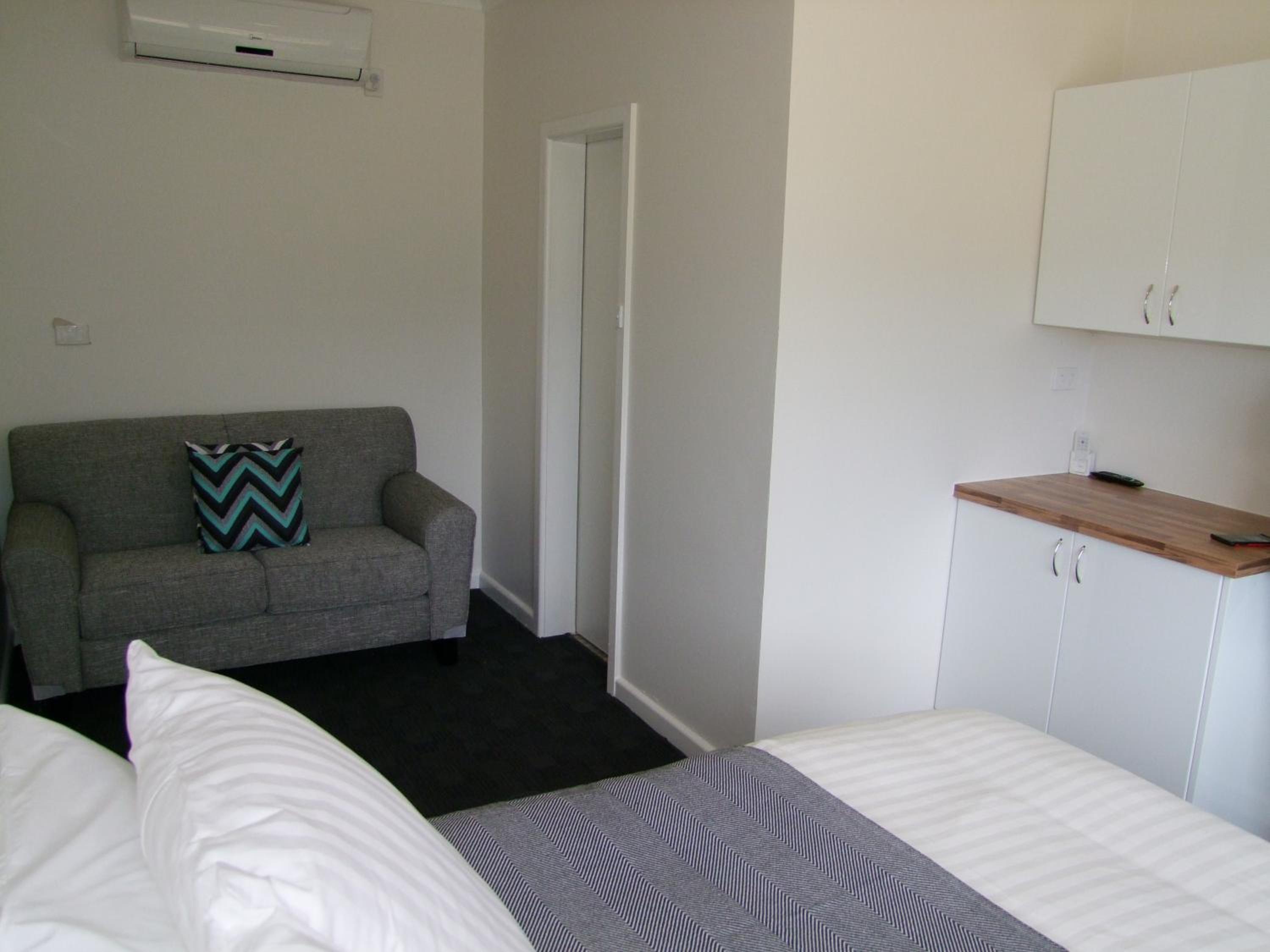 Corryong Hotel Motel