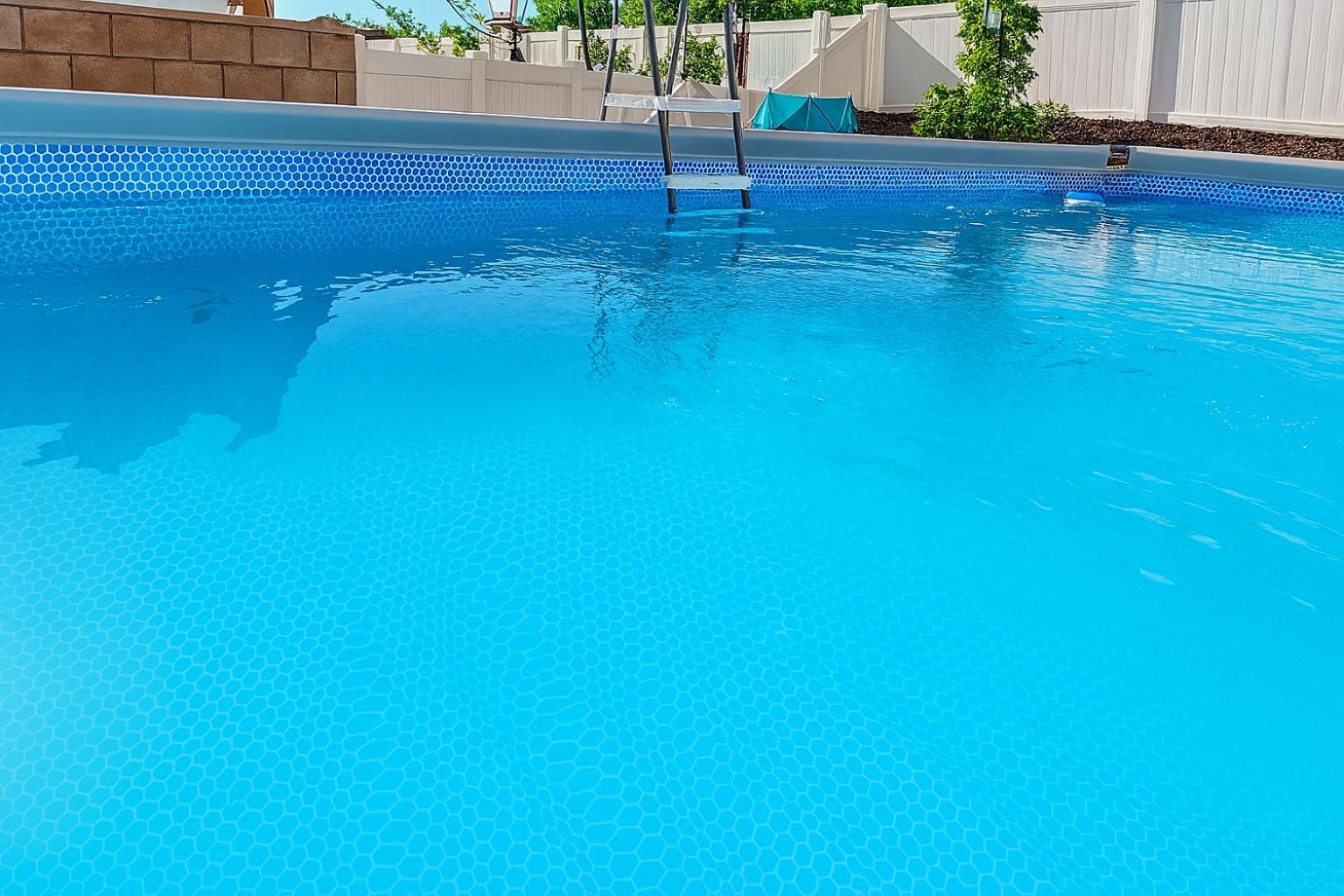 6 BR Pool & Games Retreat - Summer Near Wineries