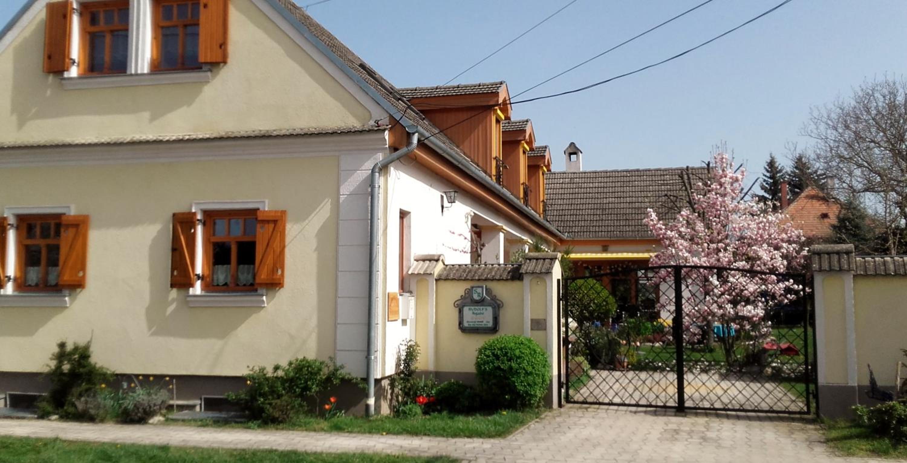 Photo 29