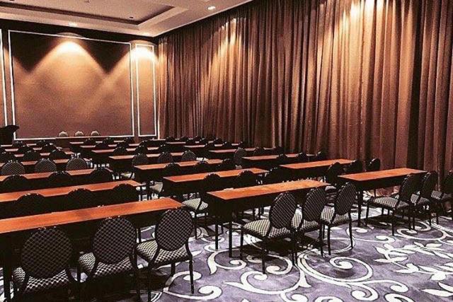 meeting & event spaces