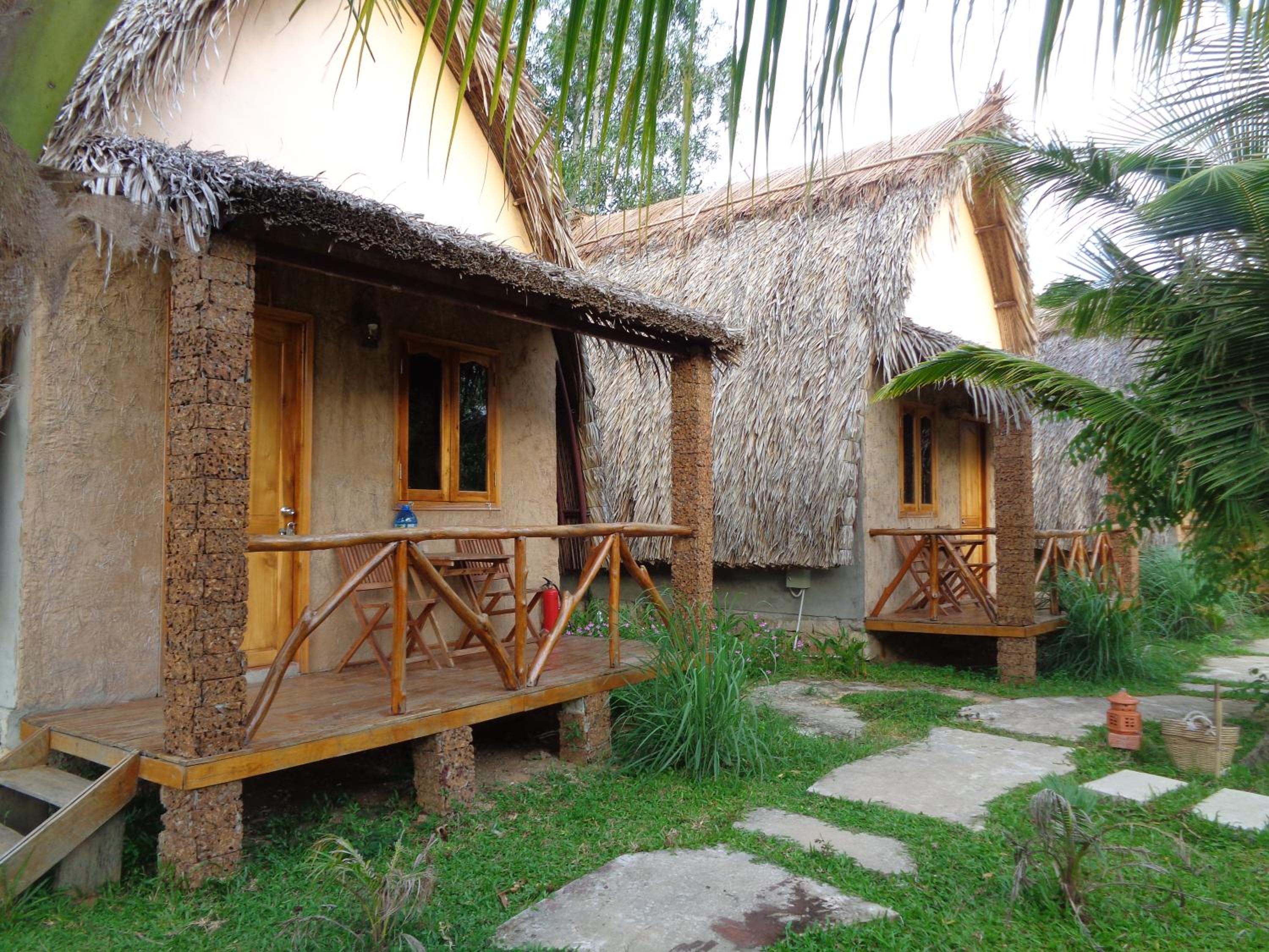 Ninila Fruit Farm Bungalow