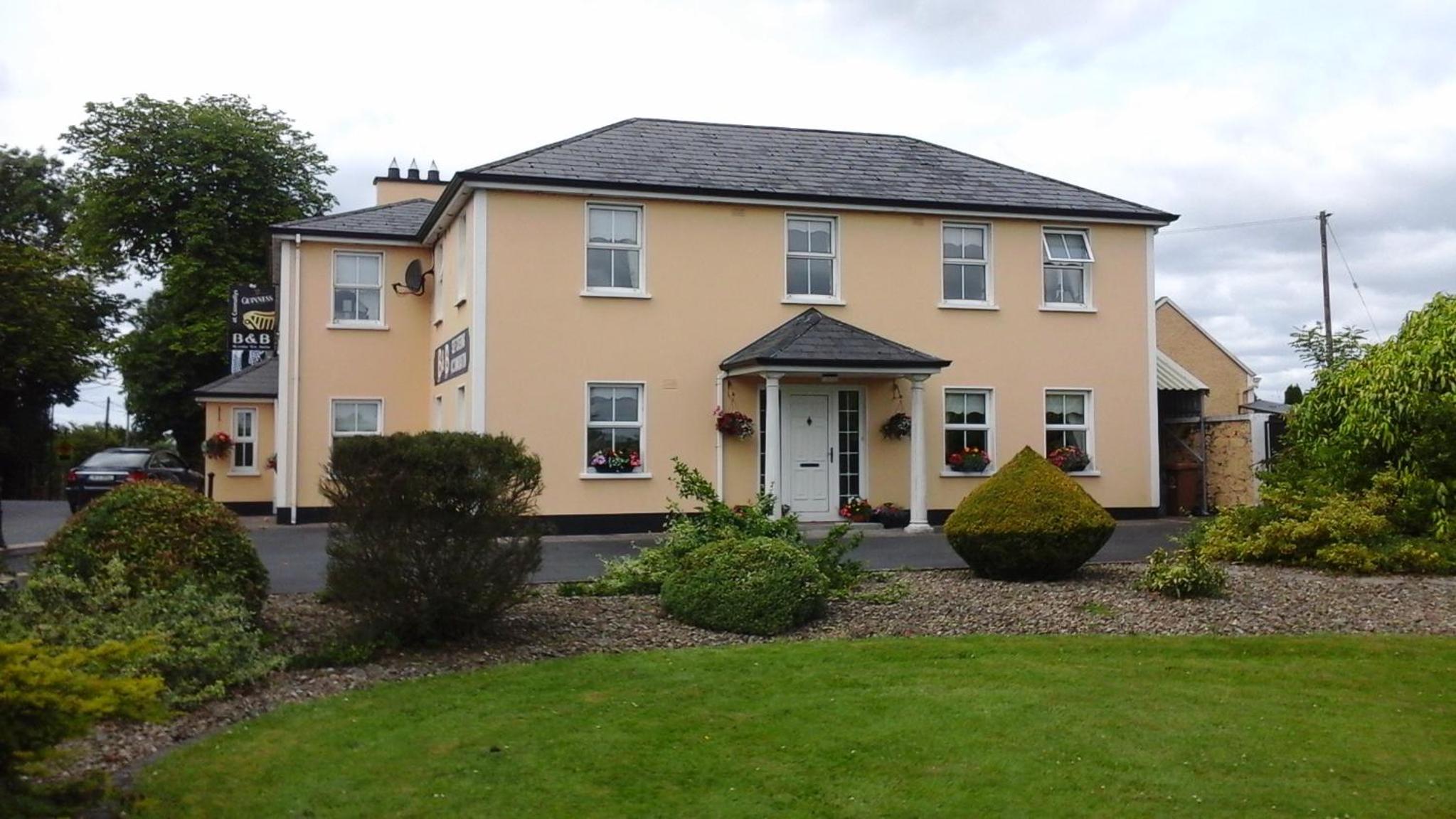 Connollys Apartment Doohamlet Castleblayney